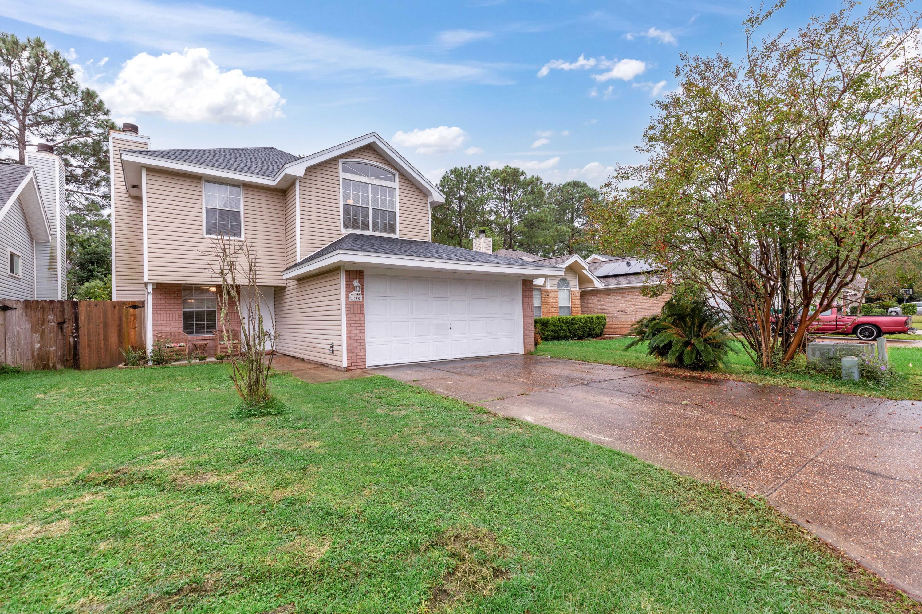 Colonial Ct, Fort Walton Beach, FL 32547 #1