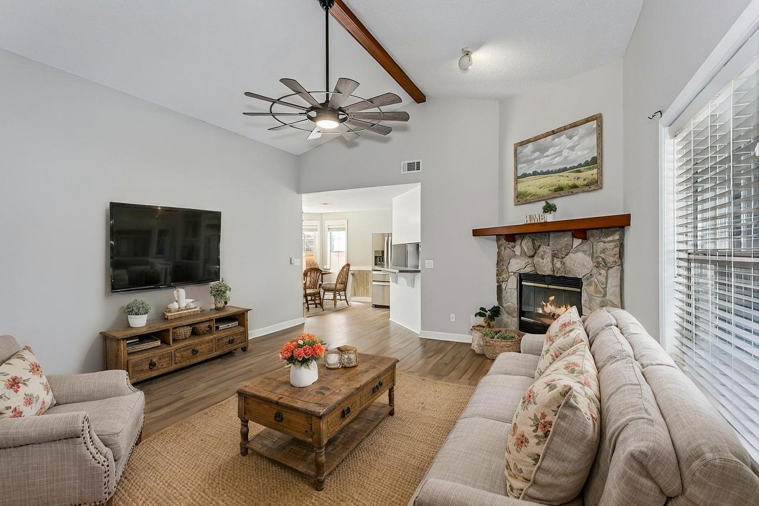 2nd Ave, Shalimar, FL 32579
