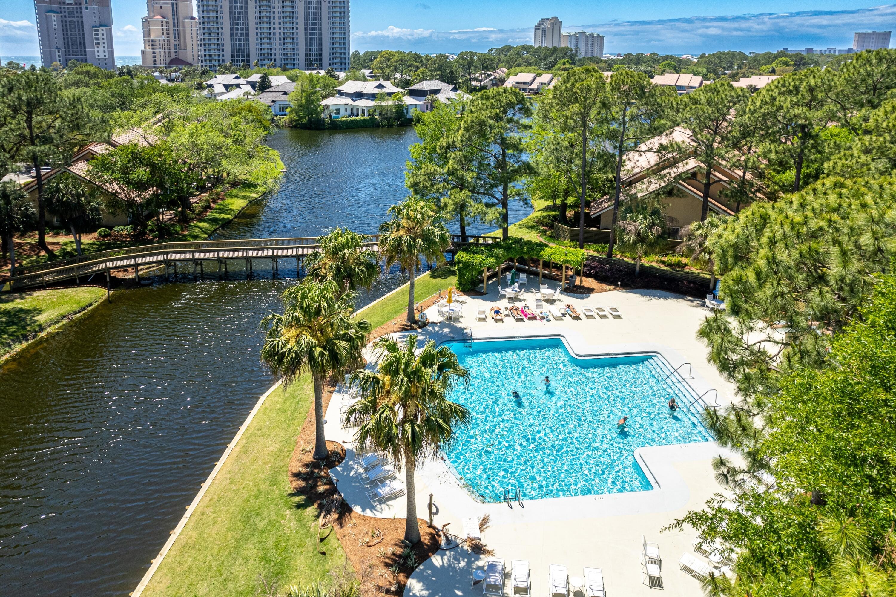 Beachwalk Cir, Miramar Beach, FL 32550