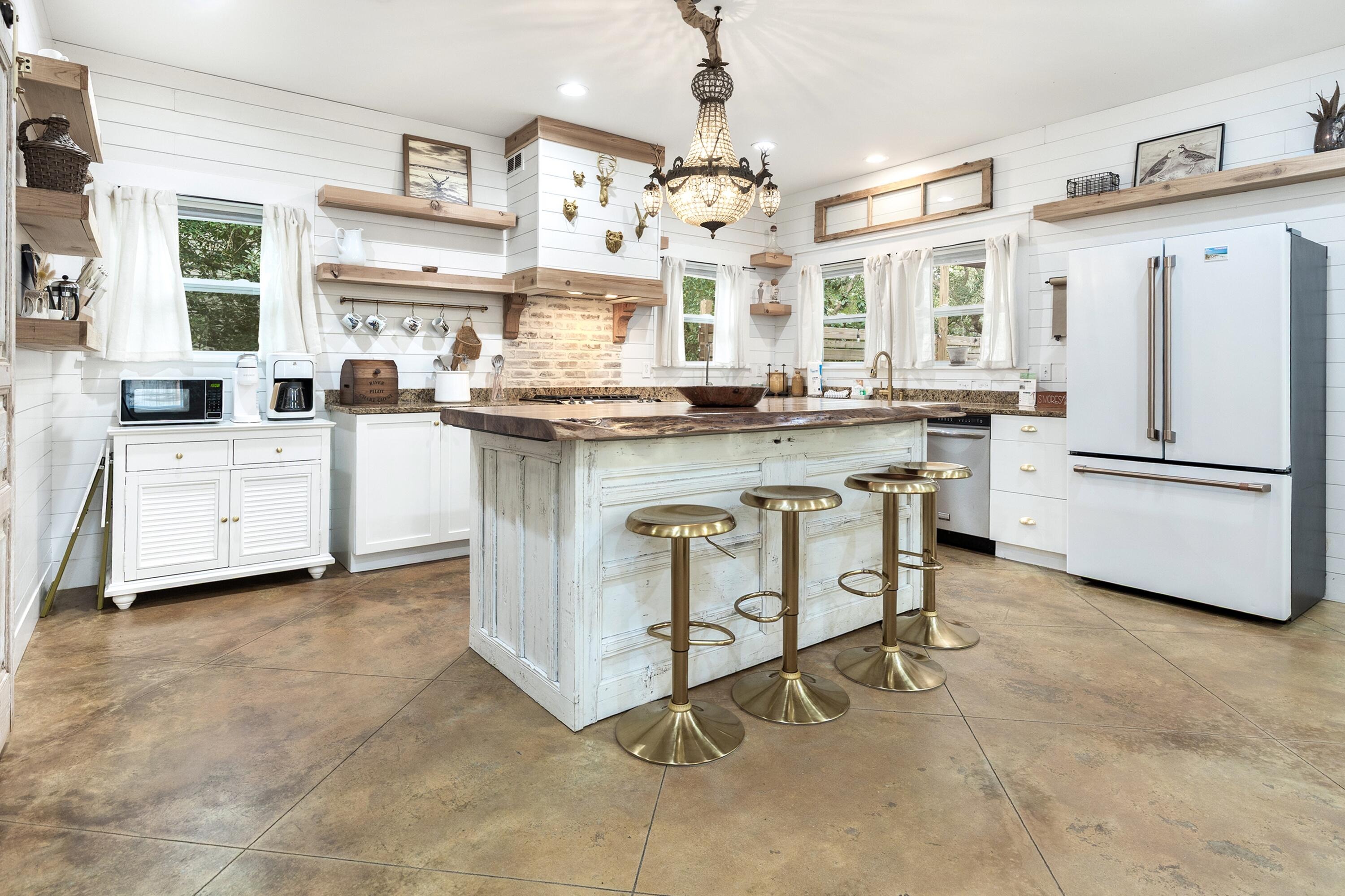 Bishop Rd, Santa Rosa Beach, FL 32459