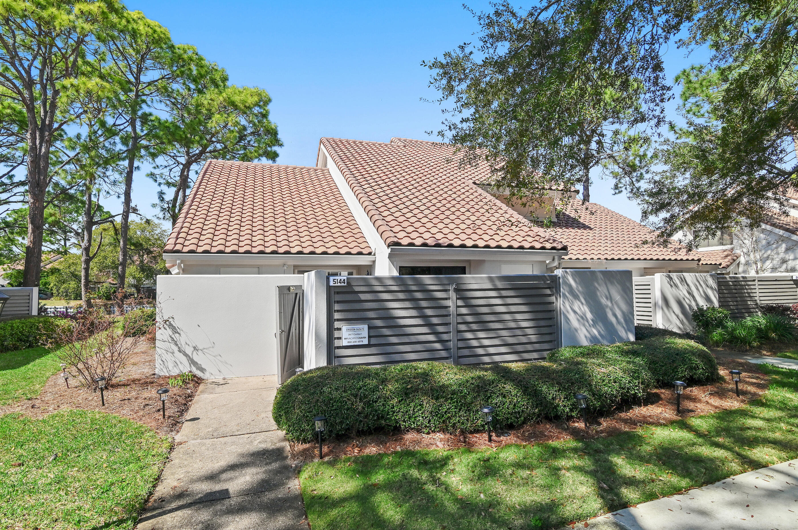 Beachwalk Cir, Miramar Beach, FL 32550