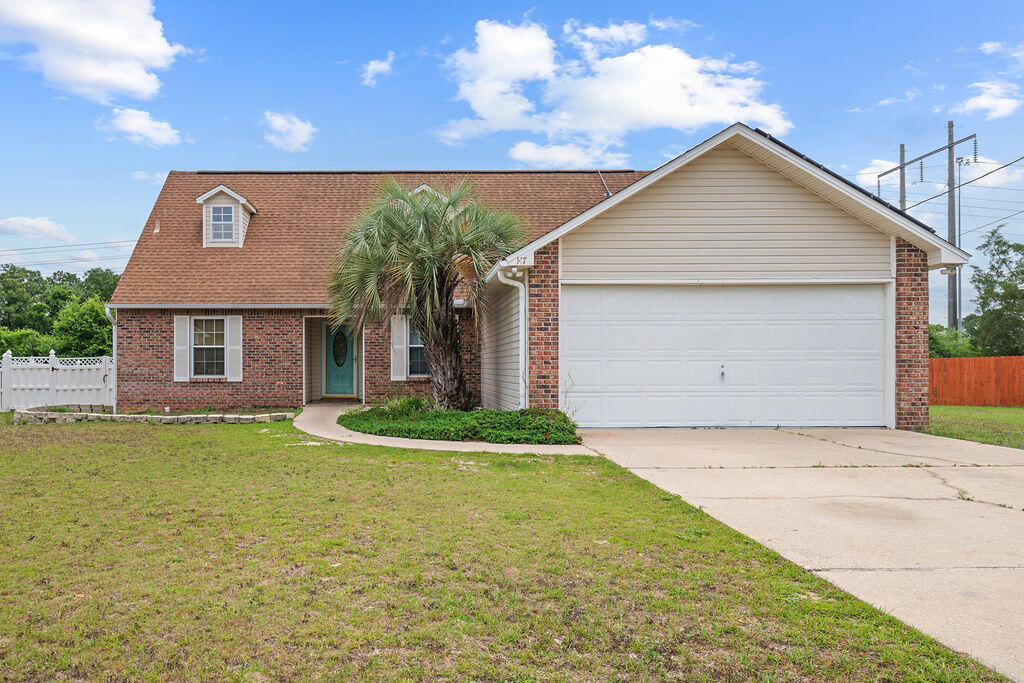 Nicole Ln, Crestview, FL 32539