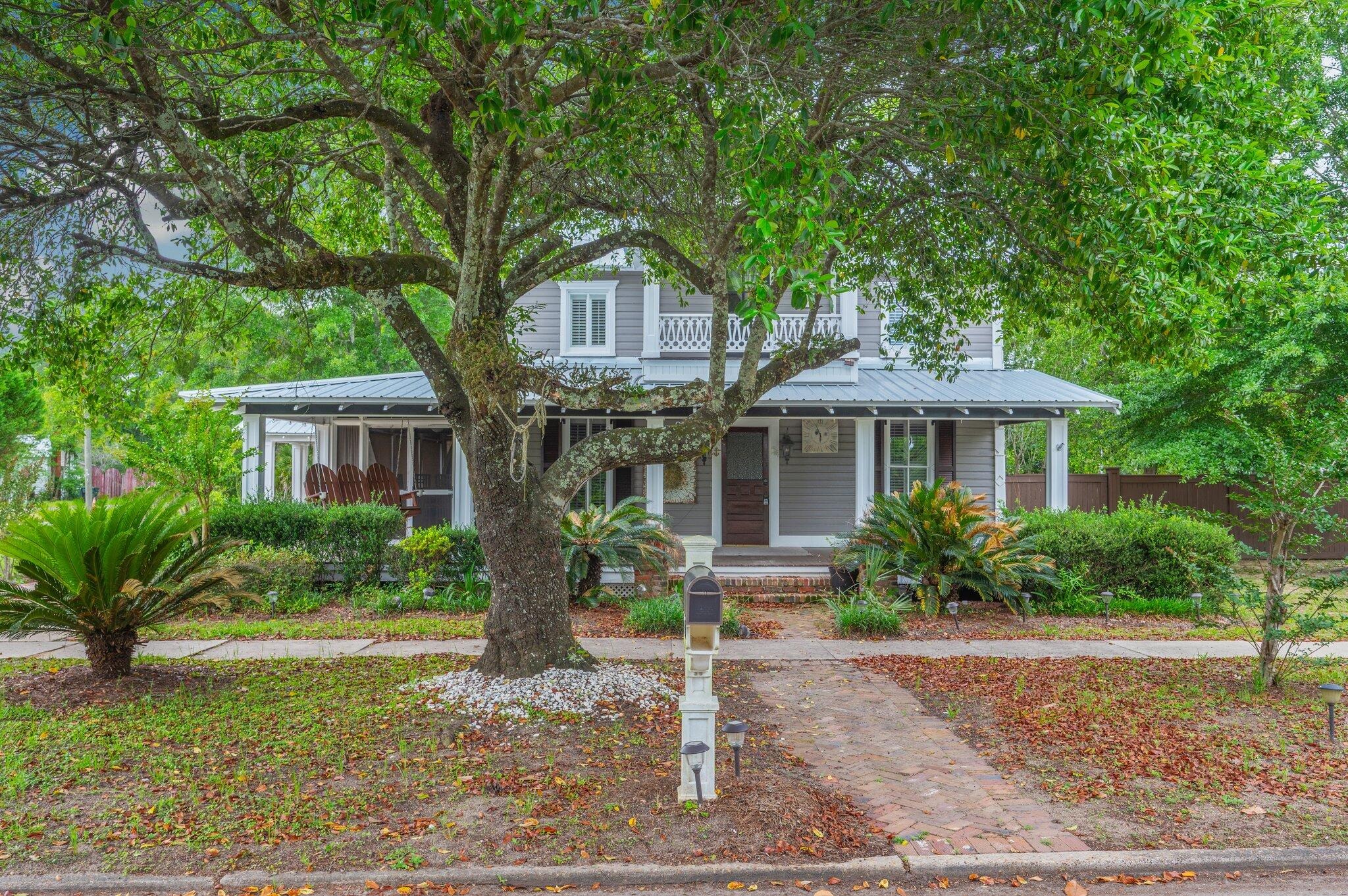 Plateau Ave, Defuniak Springs, FL 32435 #1