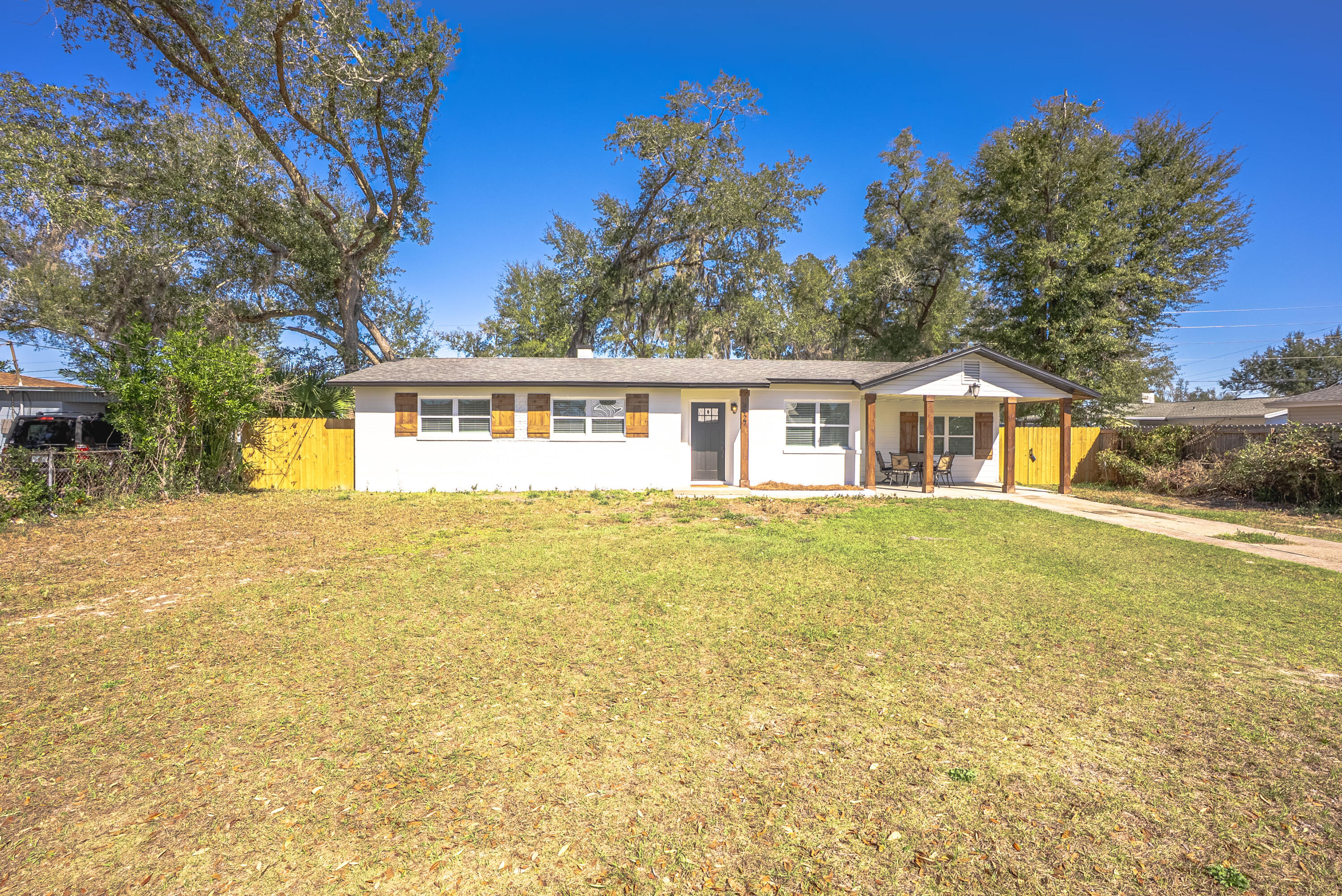 Hensey Ave, Panama City, FL 32404