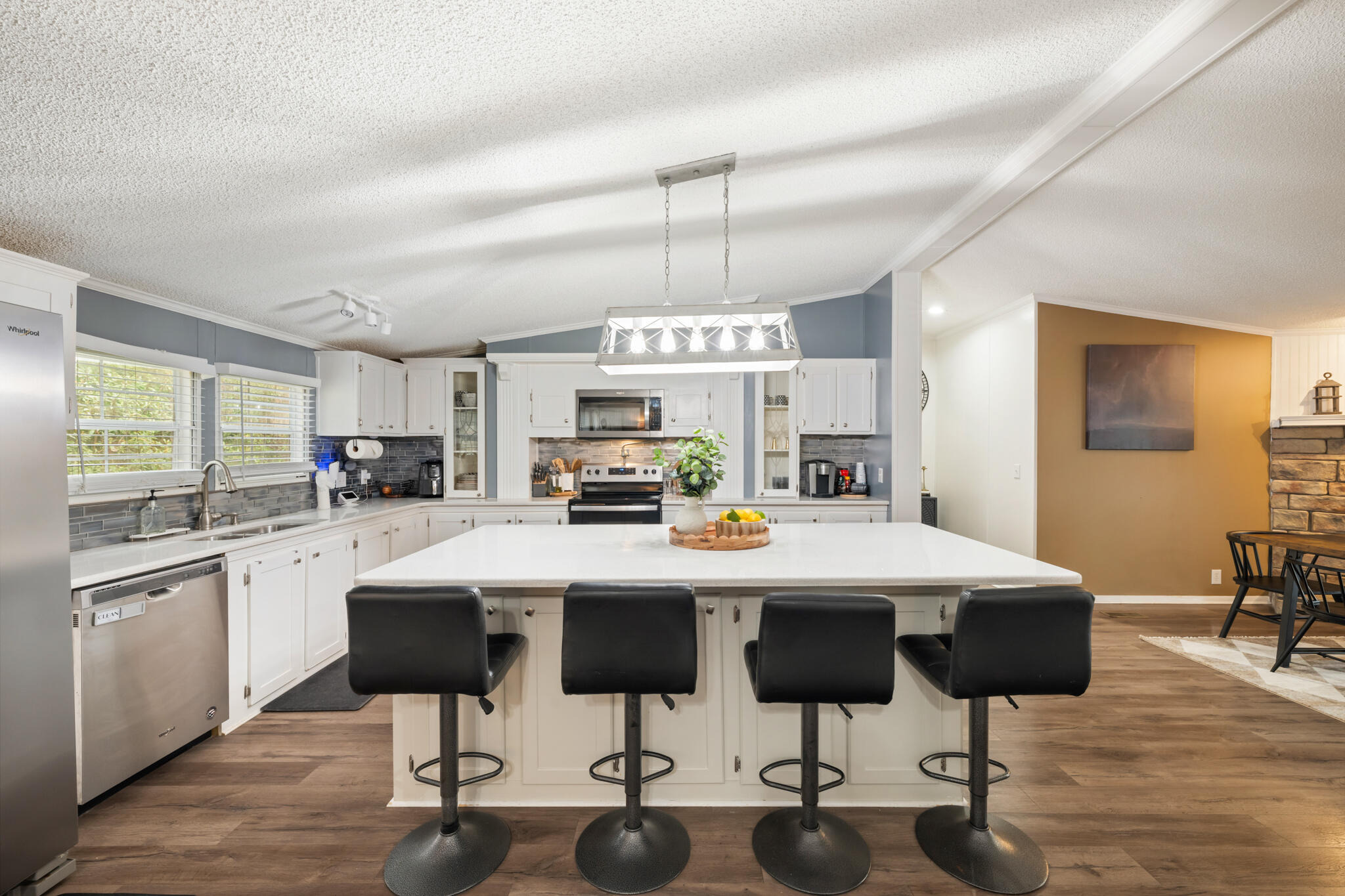 Crescent Wood Rd, Navarre, FL 32566