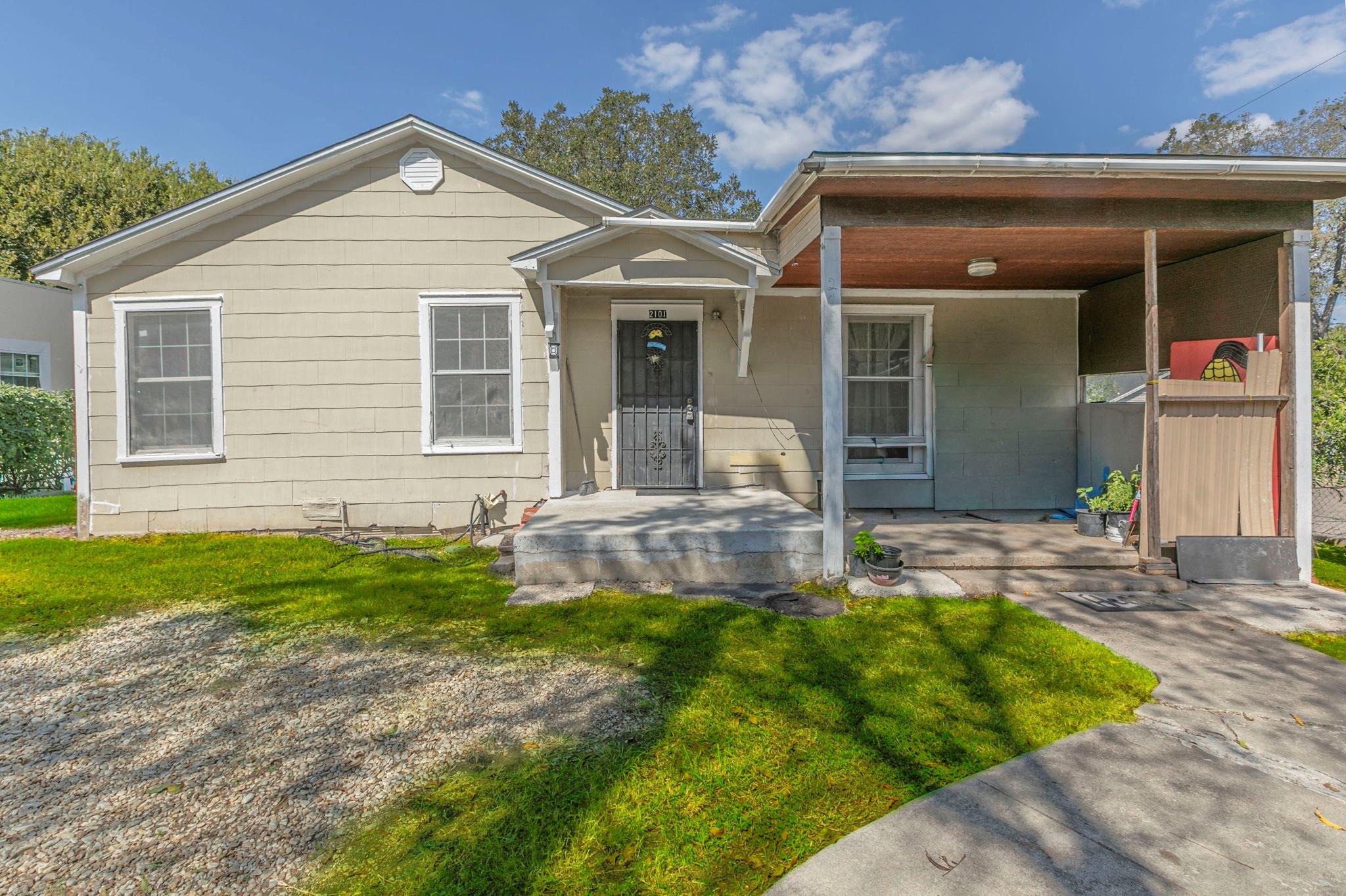 Pine Ave, Waco, TX 76708
