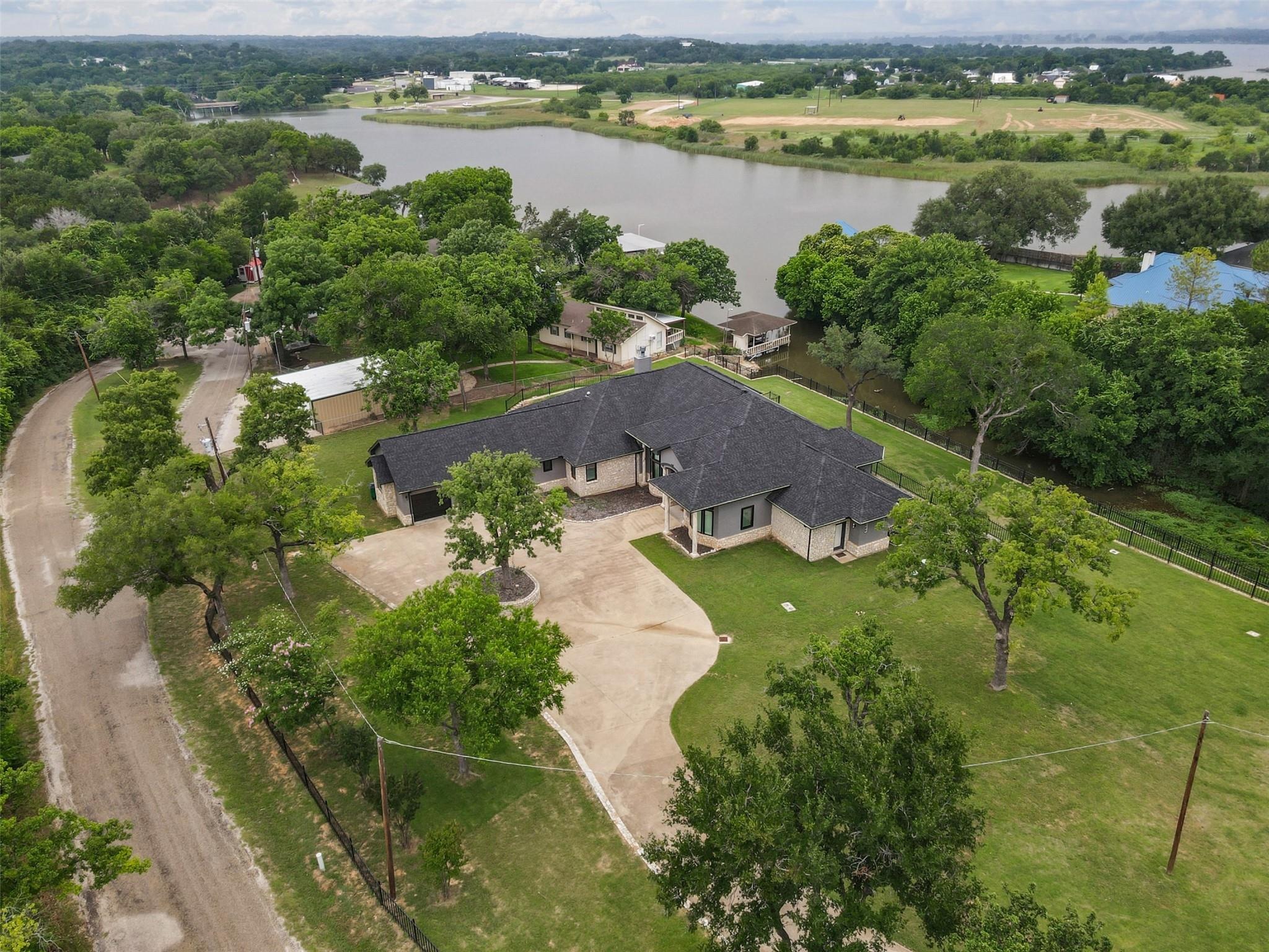 Gene Ct, Granbury, TX 76048