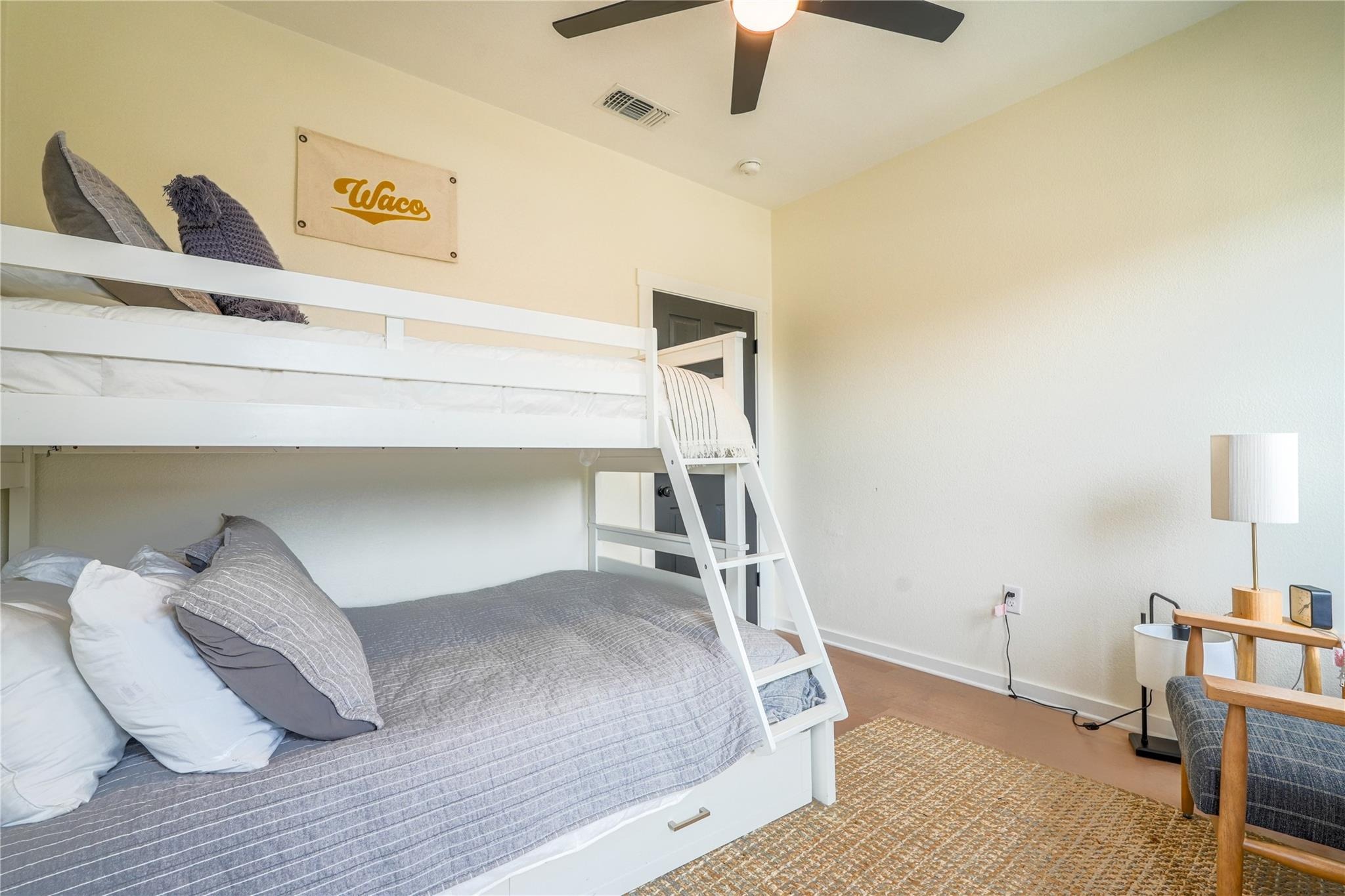 17th St, Waco, TX 76707