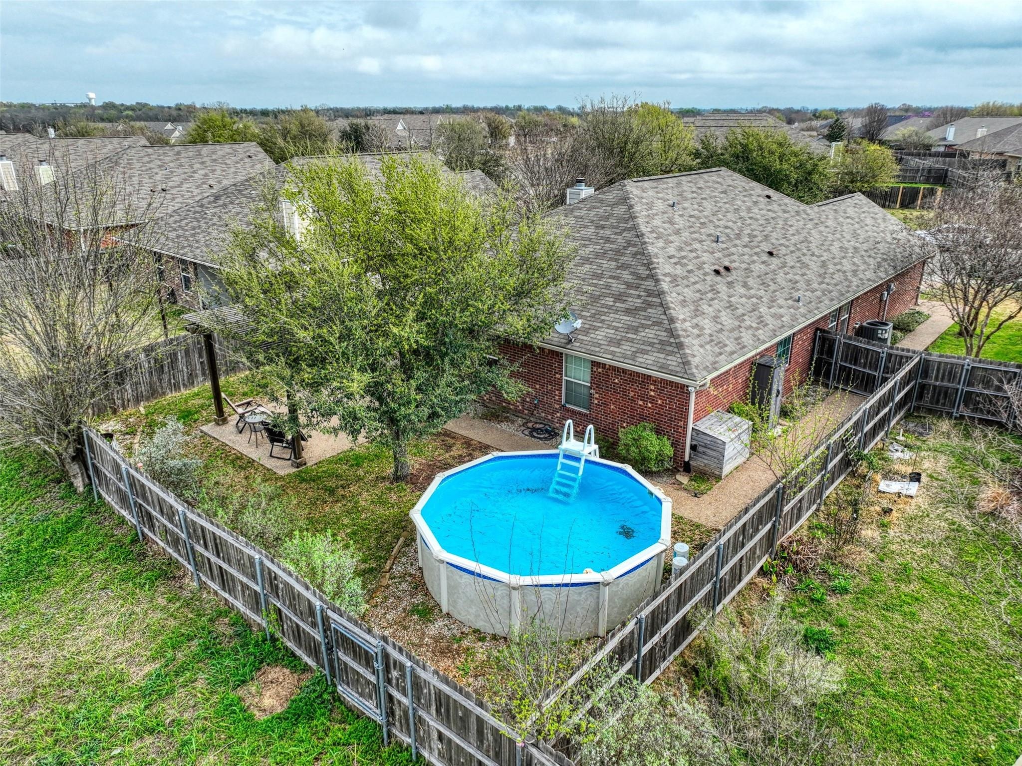 Heston Cir, Waco, TX 76706