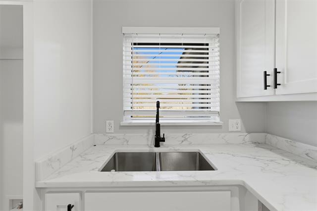Tisinger Ave, Dallas, TX 75228 #1