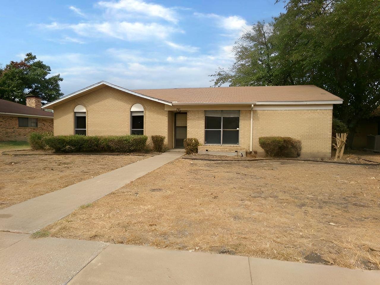 Creekwood Dr, Lancaster, TX 75146 #1
