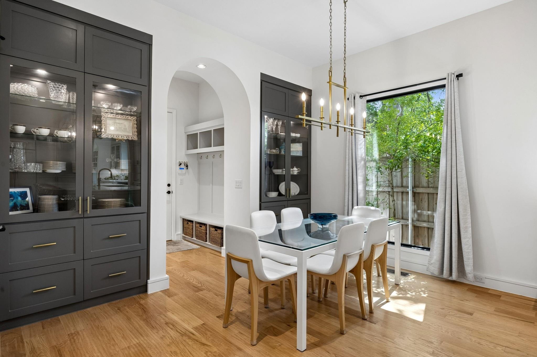 Grassmere Ln, Dallas, TX 75205
