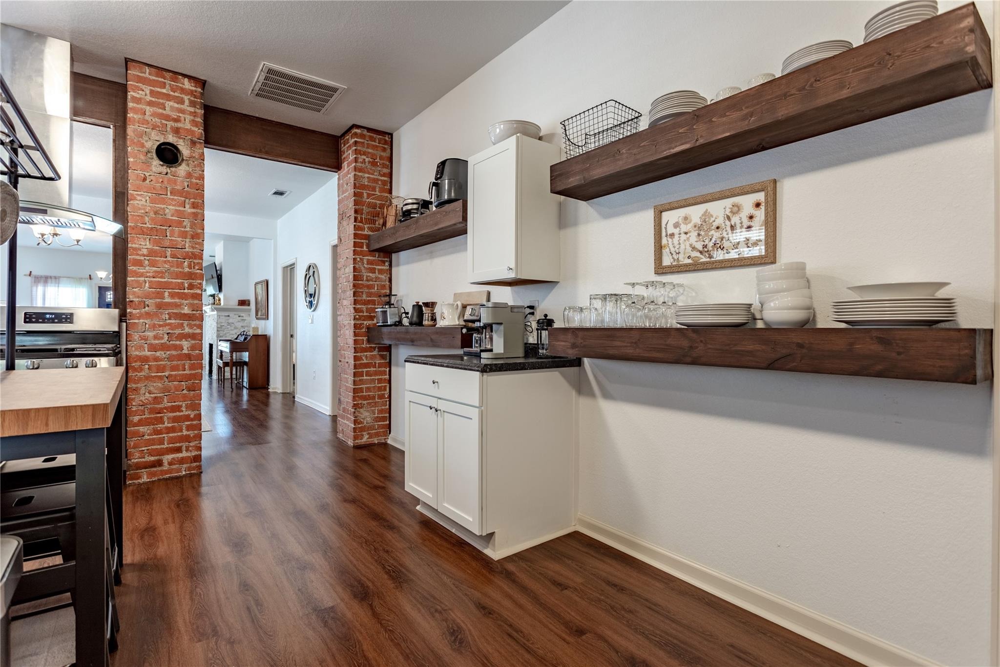 15th St, Waco, TX 76707 #1