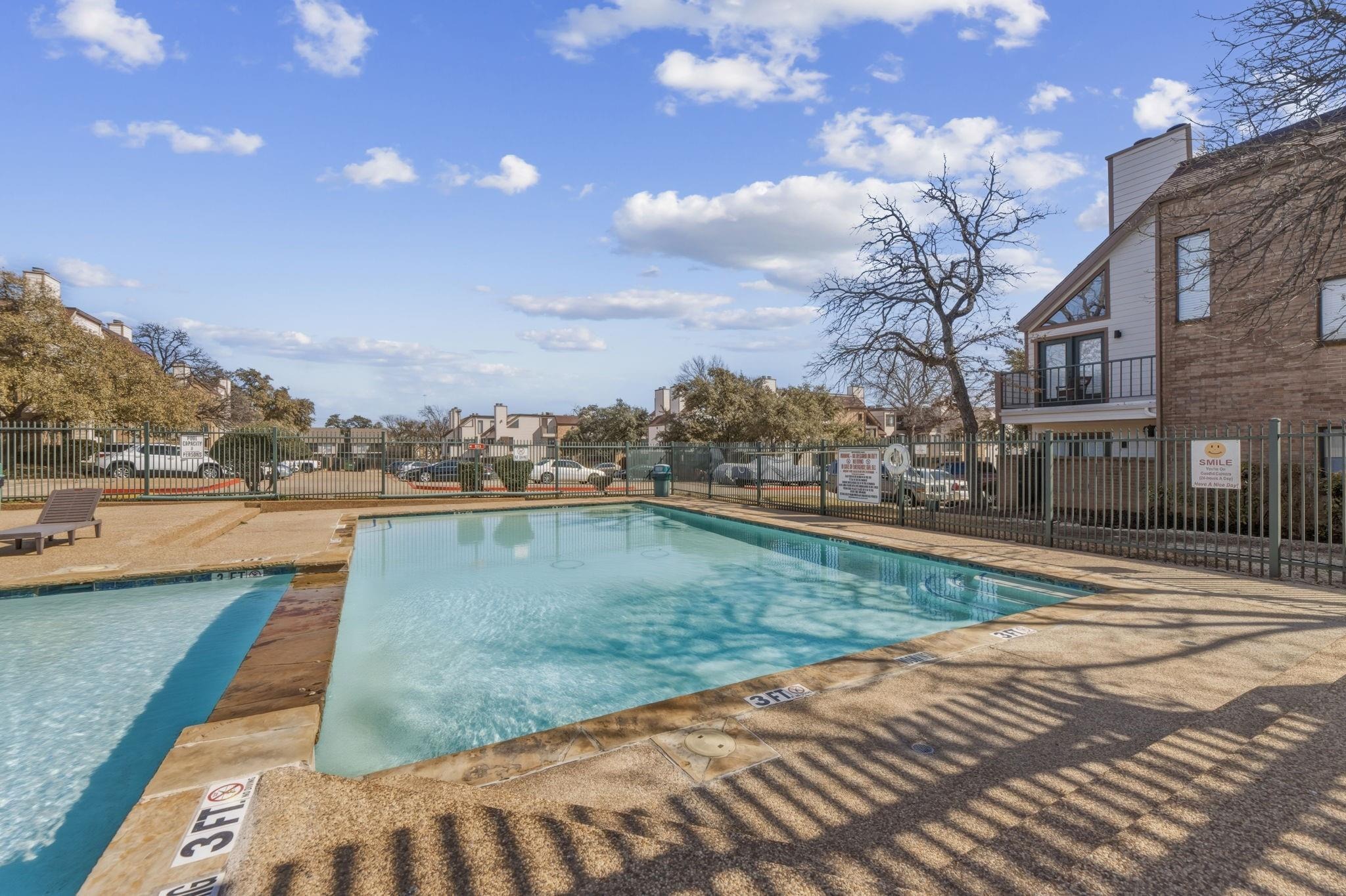 Balsam Dr, Arlington, TX 76006