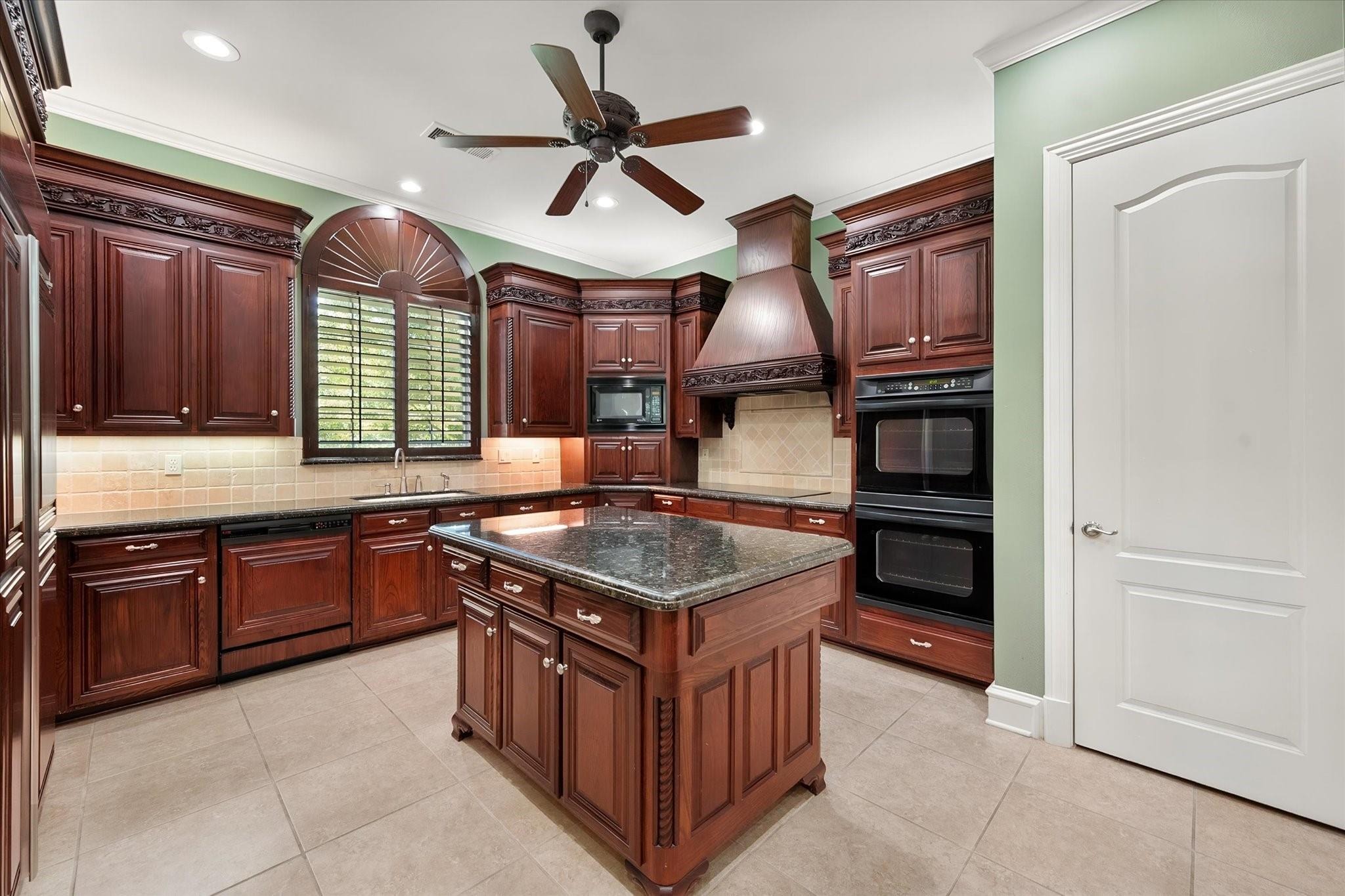 Panorama Ct, Arlington, TX 76016 #1
