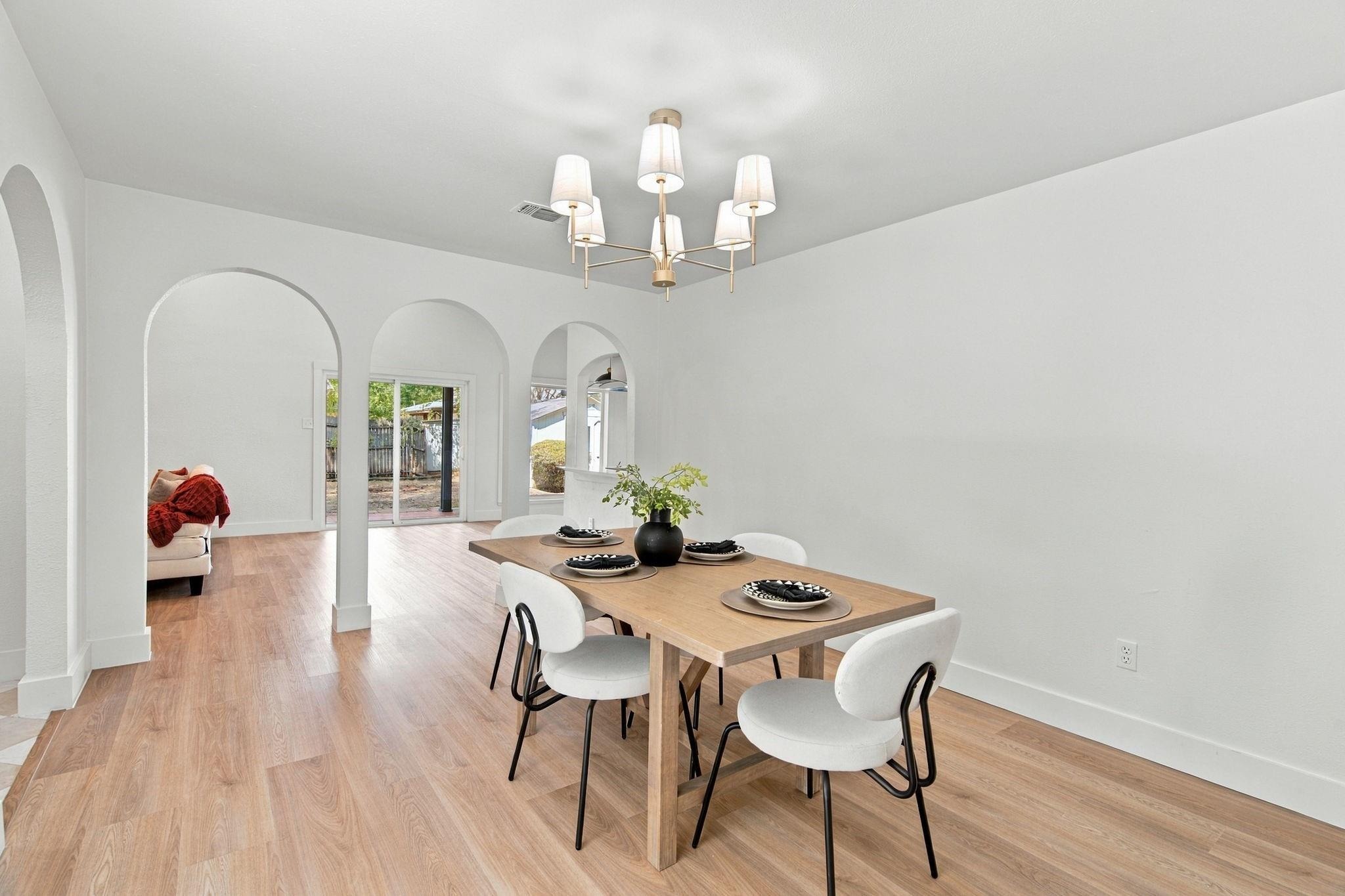 Rock River Dr, Fort Worth, TX 76103