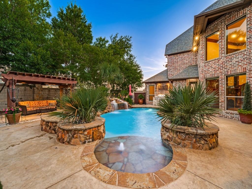 Warwick Ln, Frisco, TX 75034
