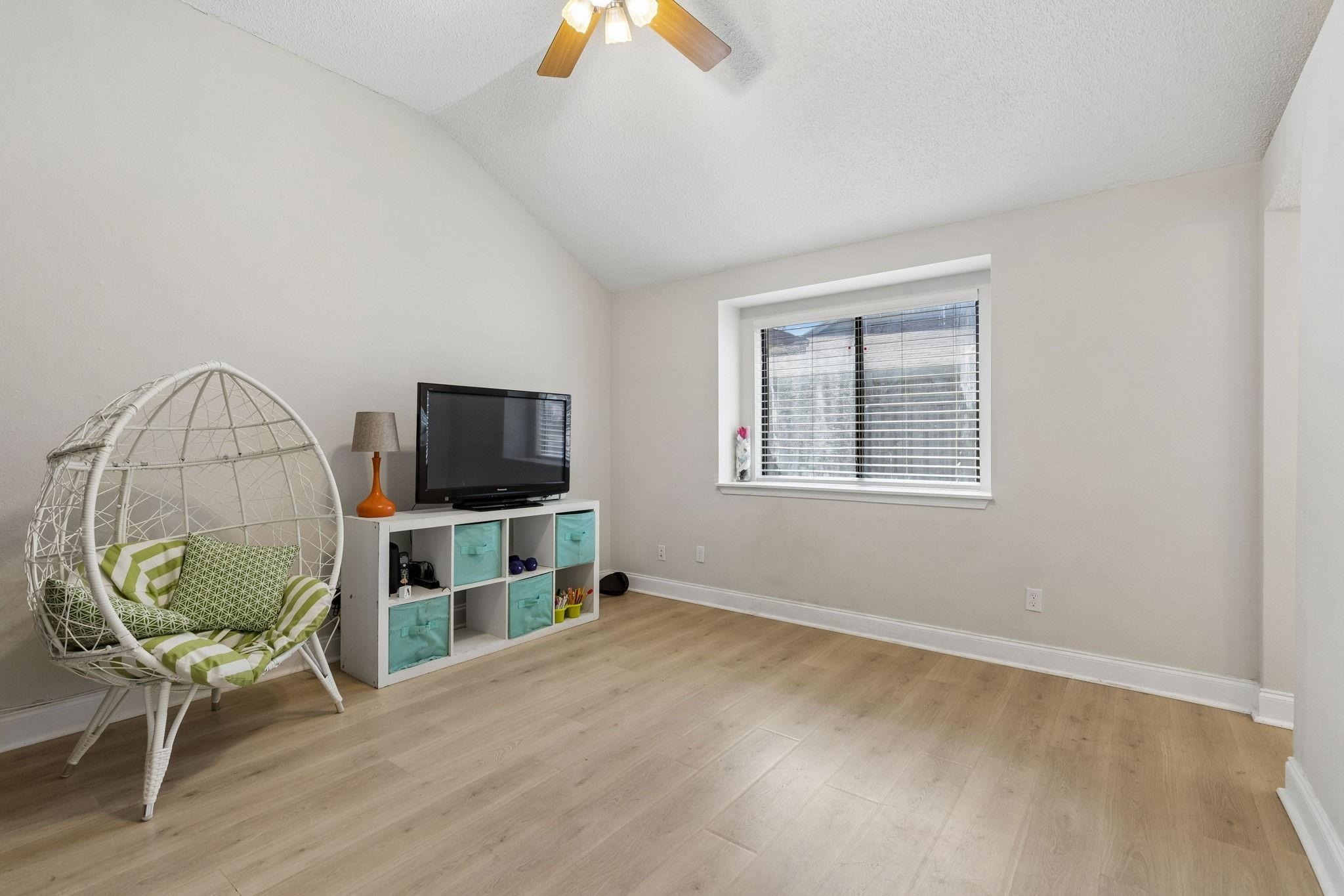 Cornell Dr, Rowlett, TX 75088