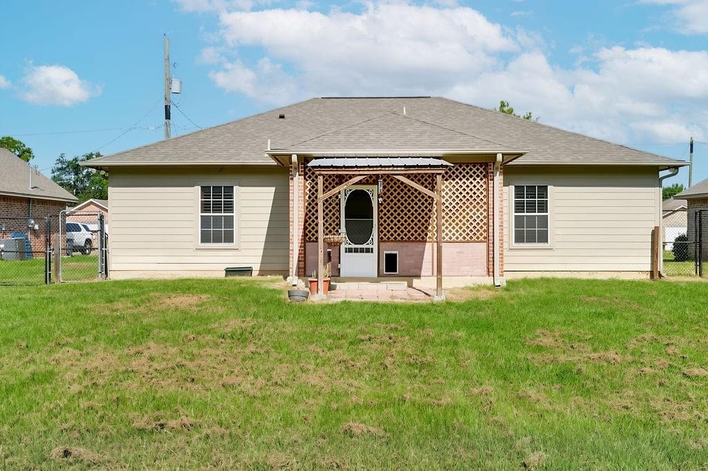 Tupelo St, Pittsburg, TX 75686 #1