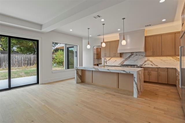 Wateka Dr, Dallas, TX 75209