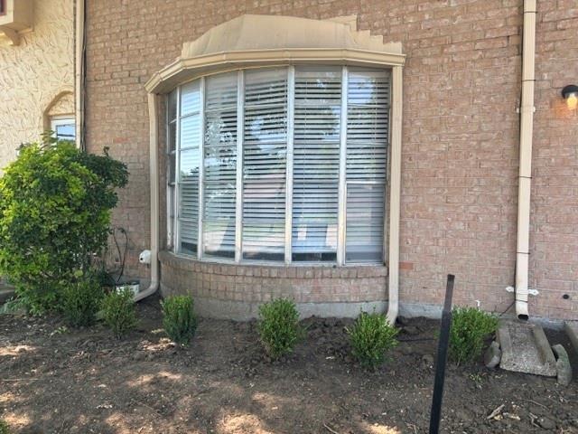 Mountain Creek Ct, Grand Prairie, TX 75052