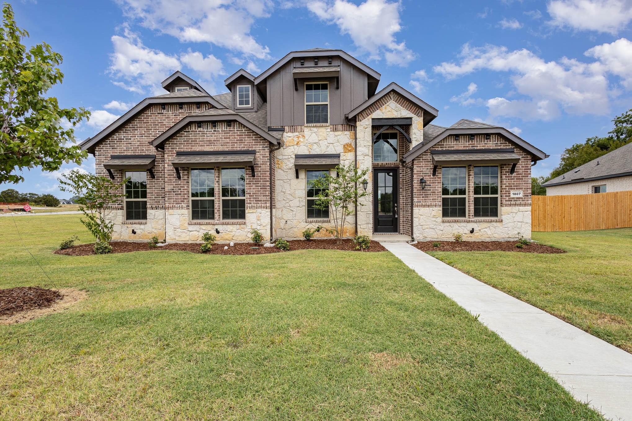 Osage Ct, Desoto, TX 75115 #1