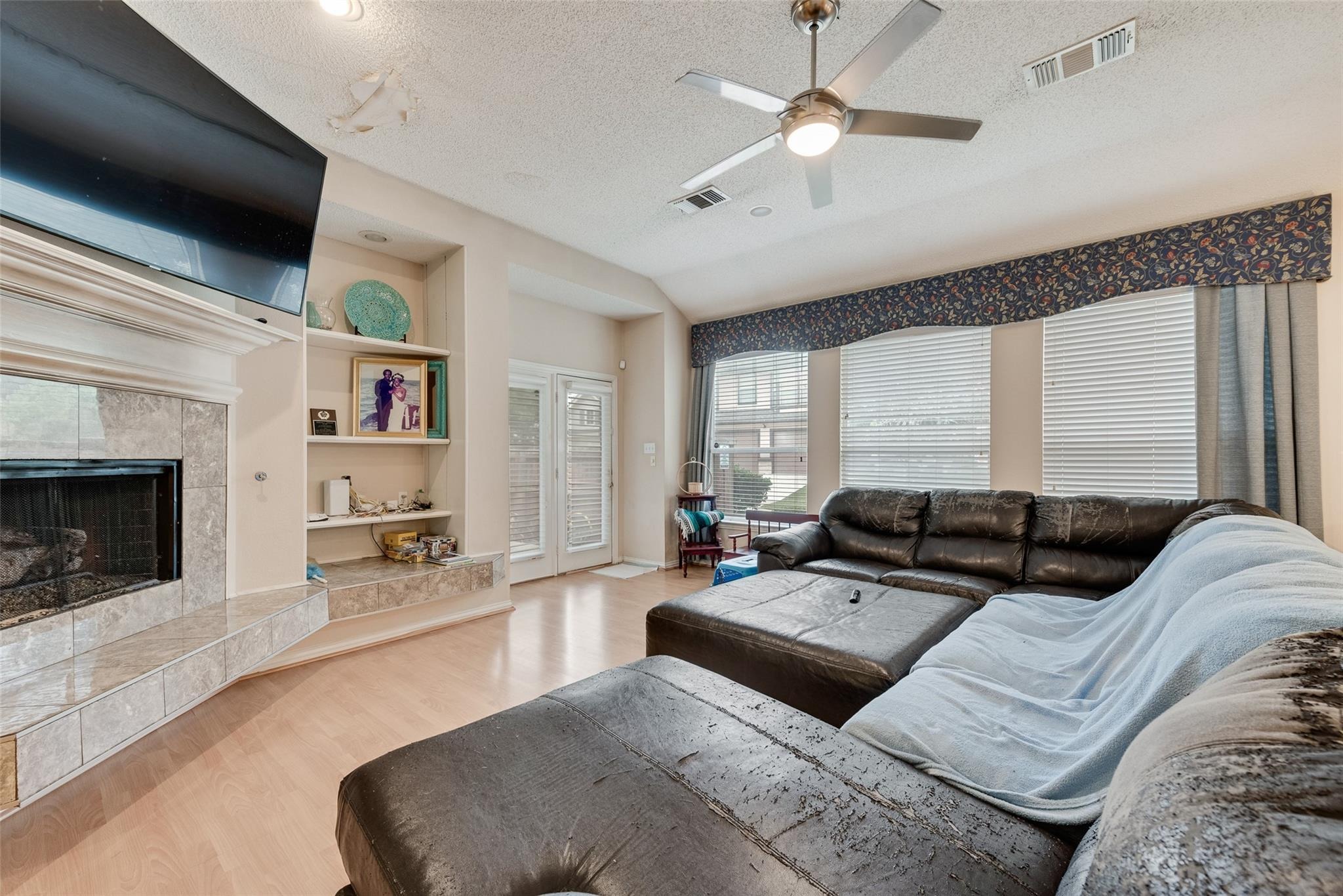 Creek Walk Pl, Arlington, TX 76015 #1