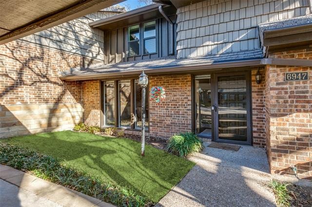 Helsem Way, Dallas, TX 75230