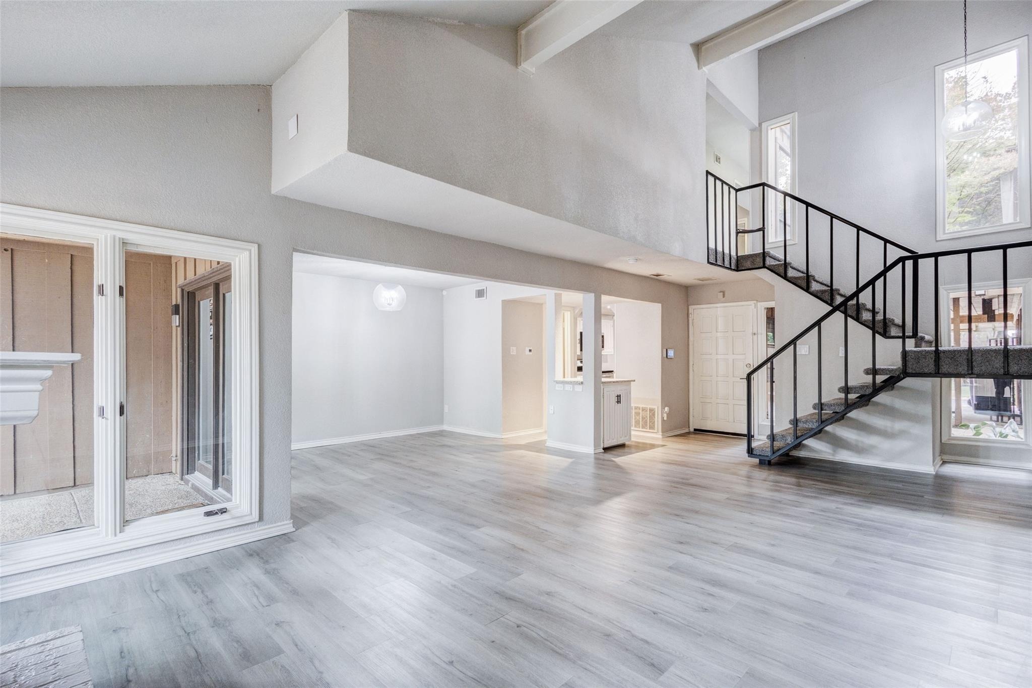 Golden Oak , Dallas, TX 75234