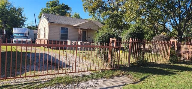Victoria Ave, Dallas, TX 75209 #1