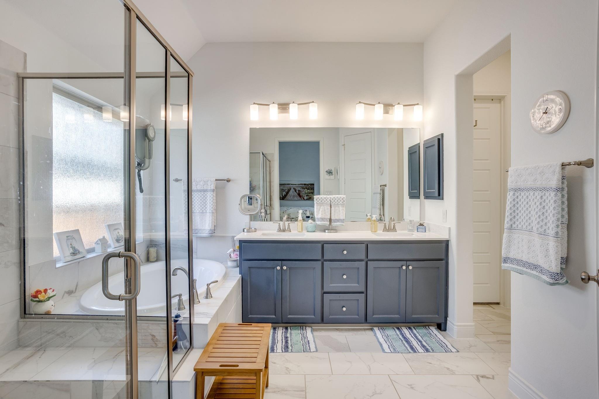 Redbud Dr, Aubrey, TX 76227