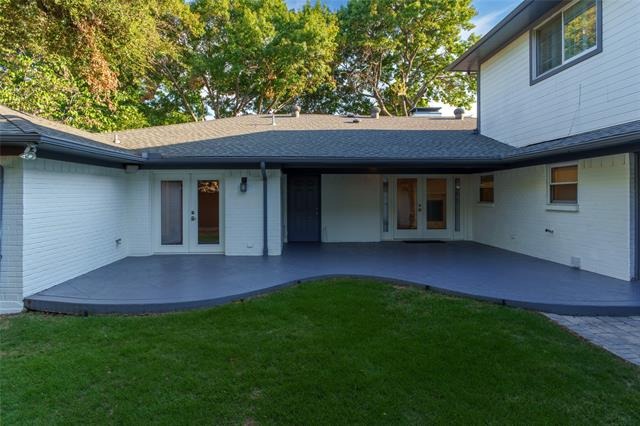 Meadow Oaks Dr, Dallas, TX 75230