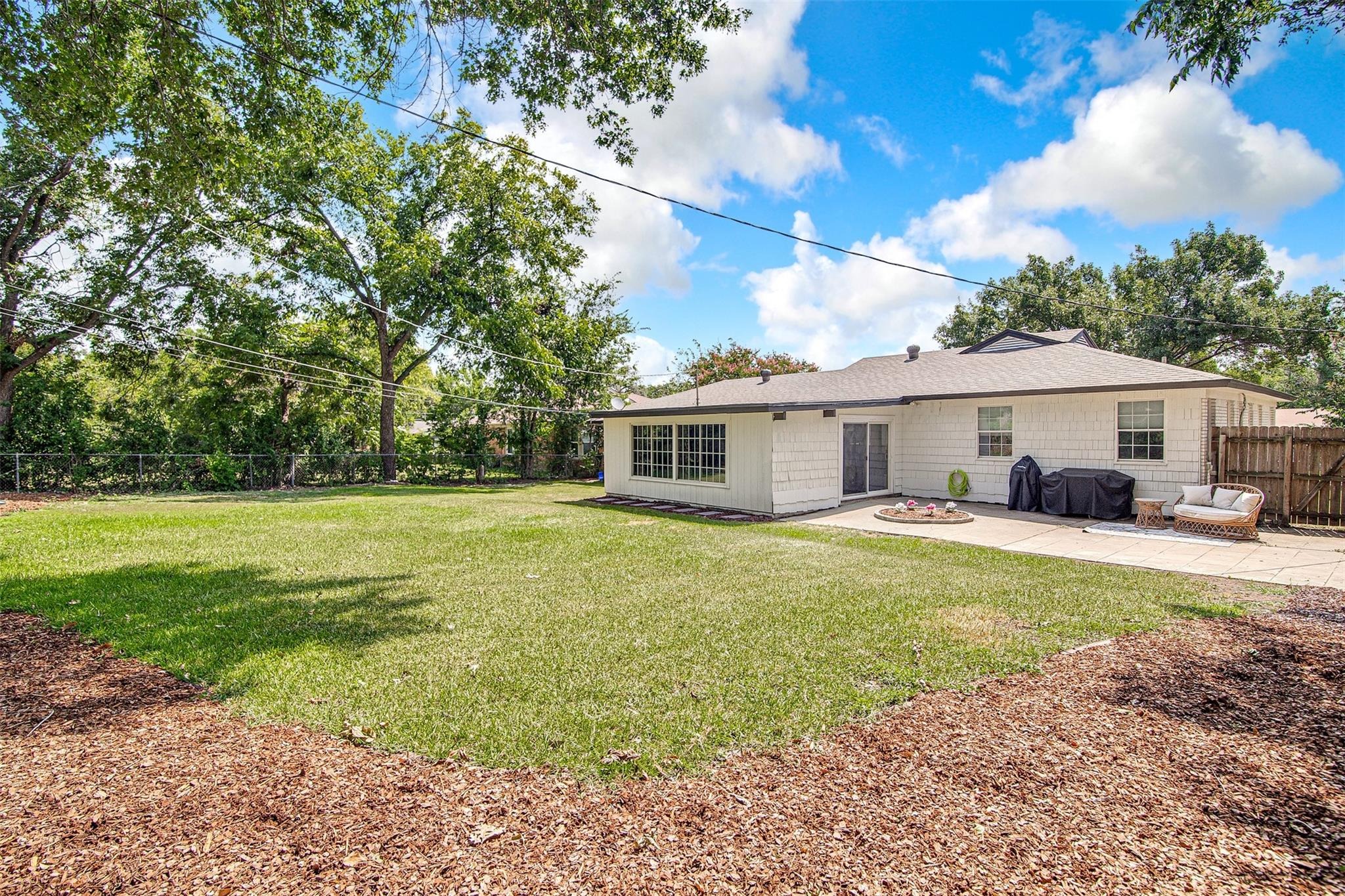 Overton Ave, Fort Worth, TX 76133 #1