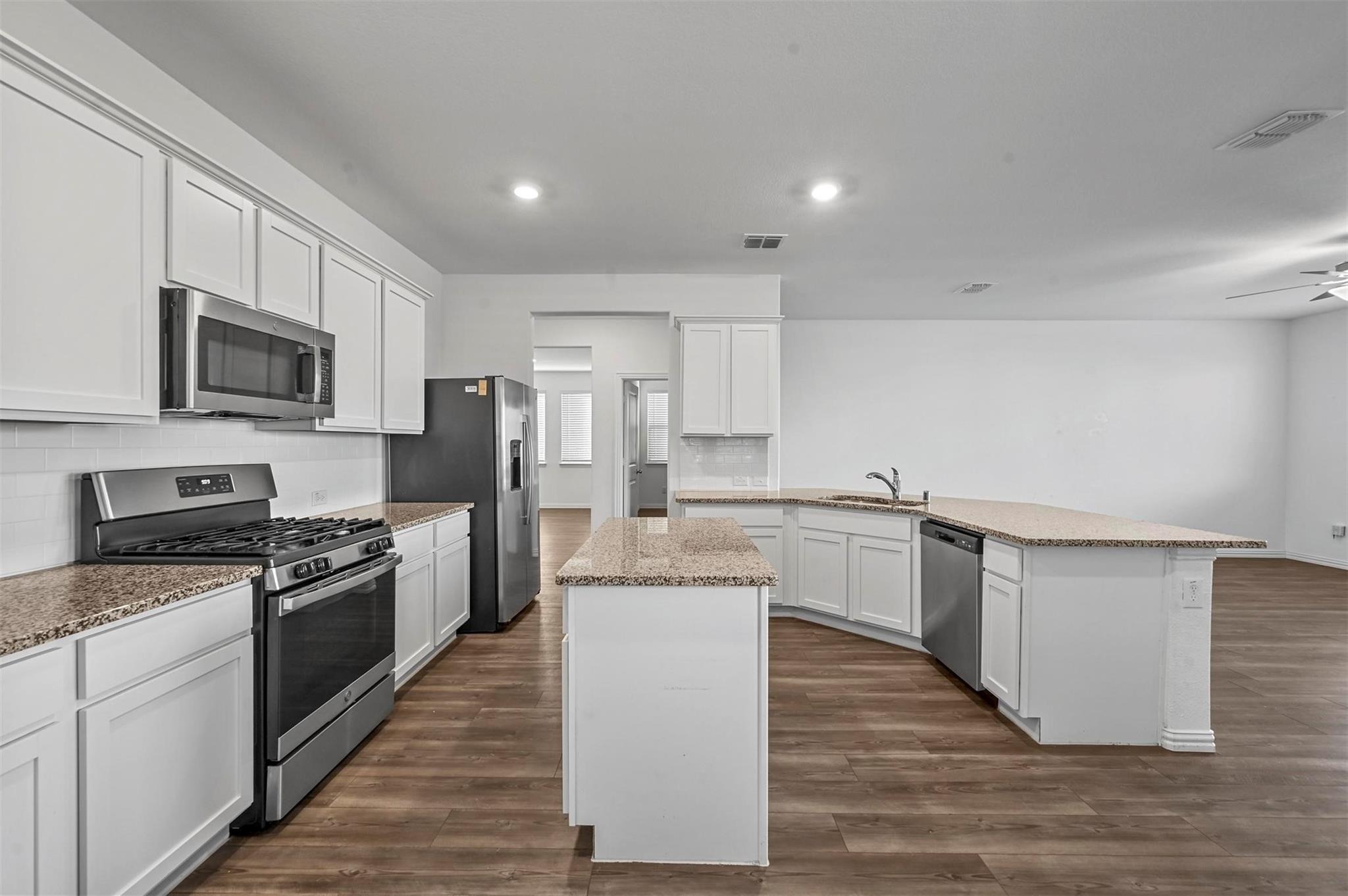 Salinger Dr, Aubrey, TX 76227 #1