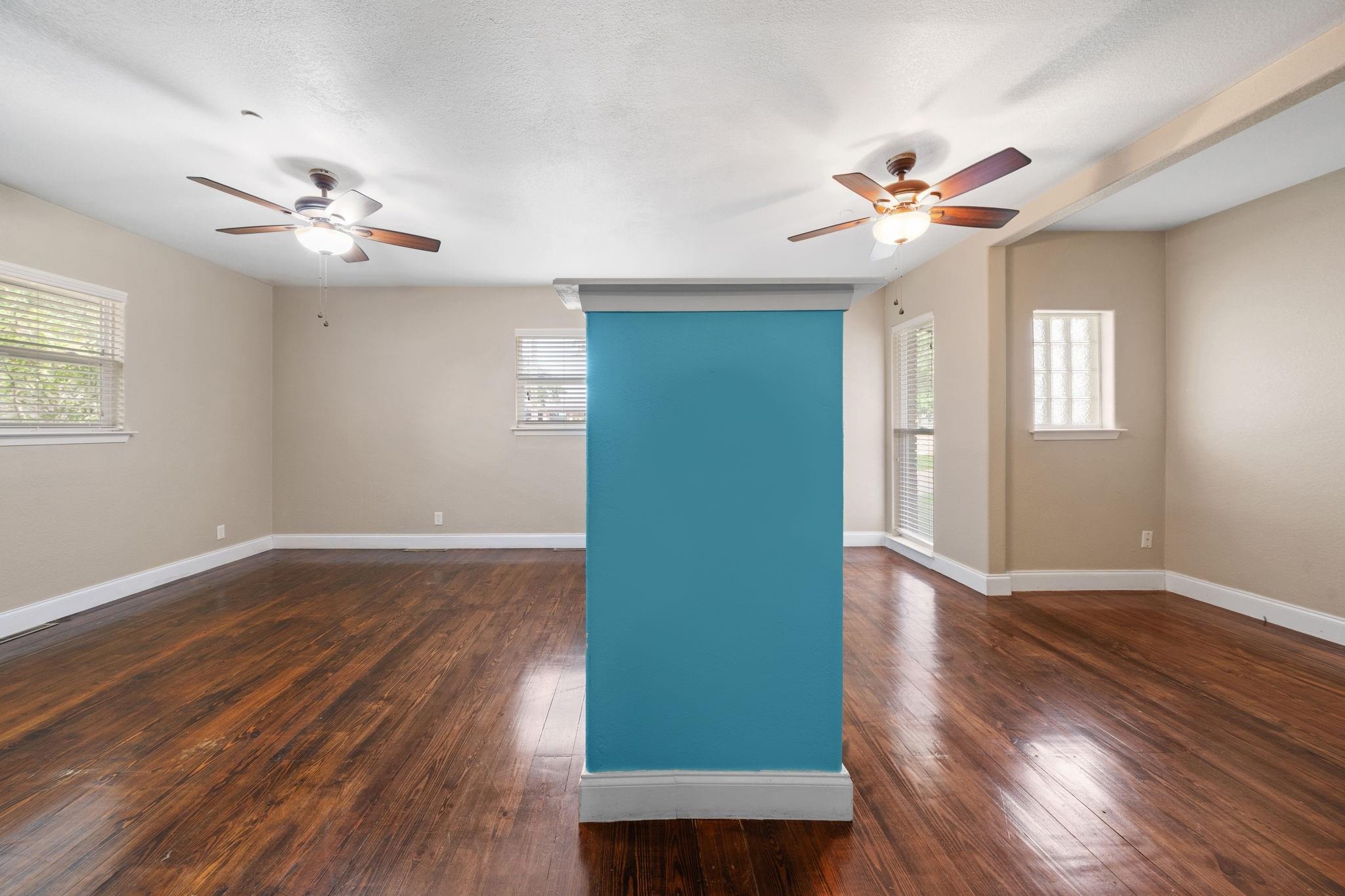 7th Ave, Mineral Wells, TX 76067