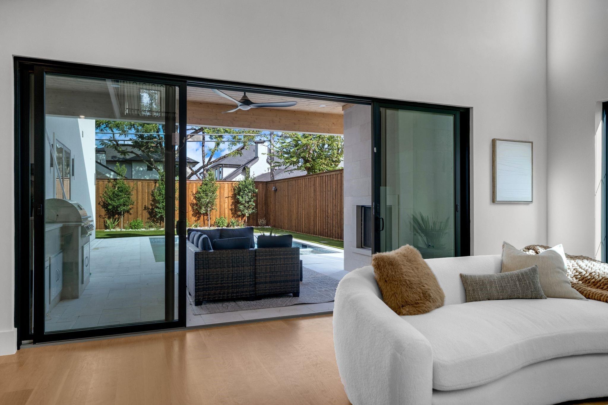 Morton St, Dallas, TX 75209