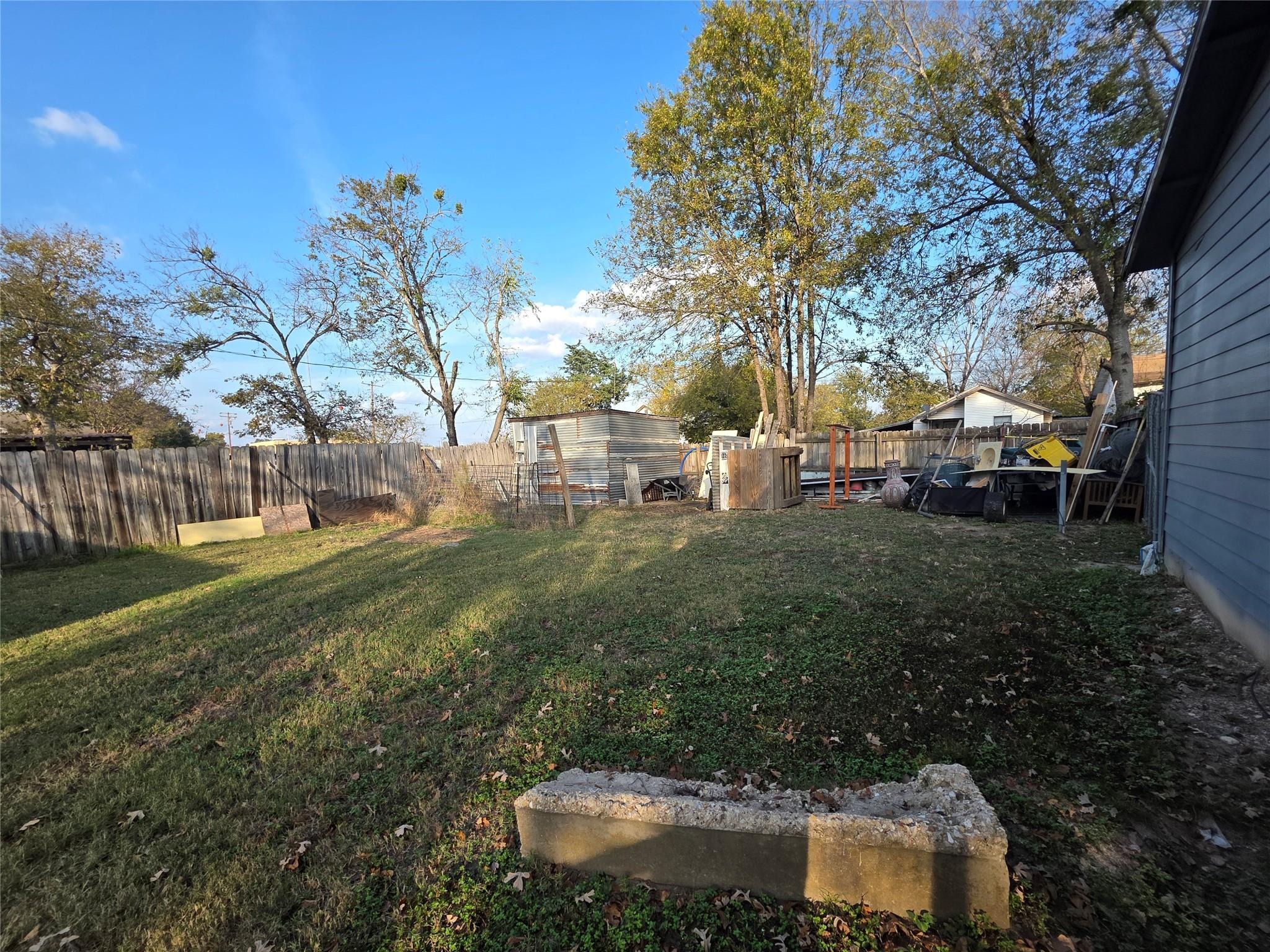 Houston St, Mexia, TX 76667