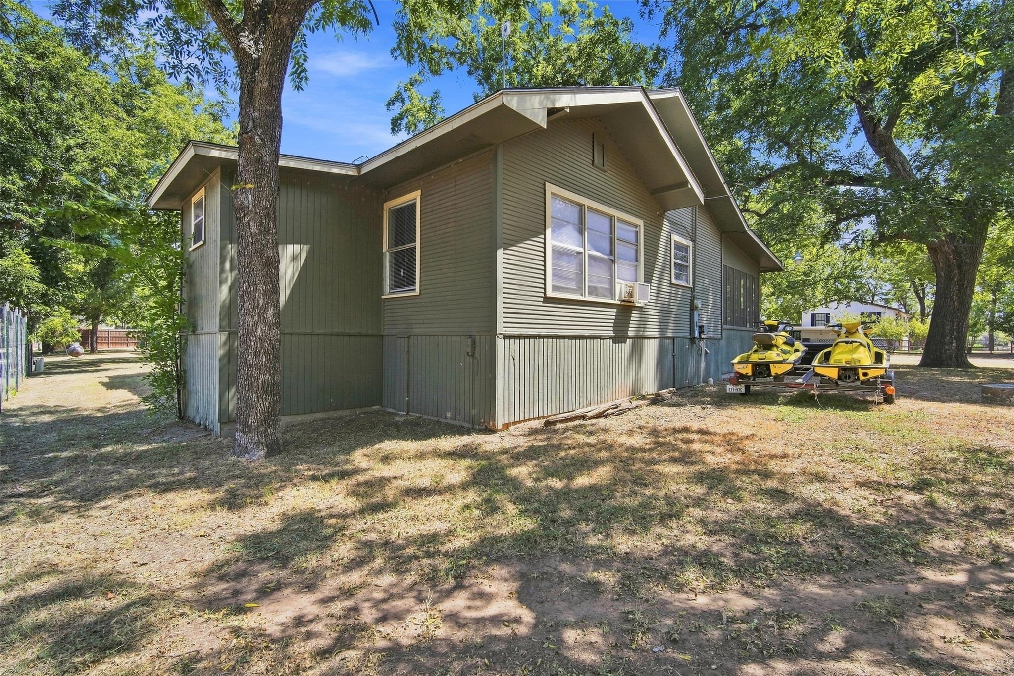 Horseshoe Bend Trl, Weatherford, TX 76087