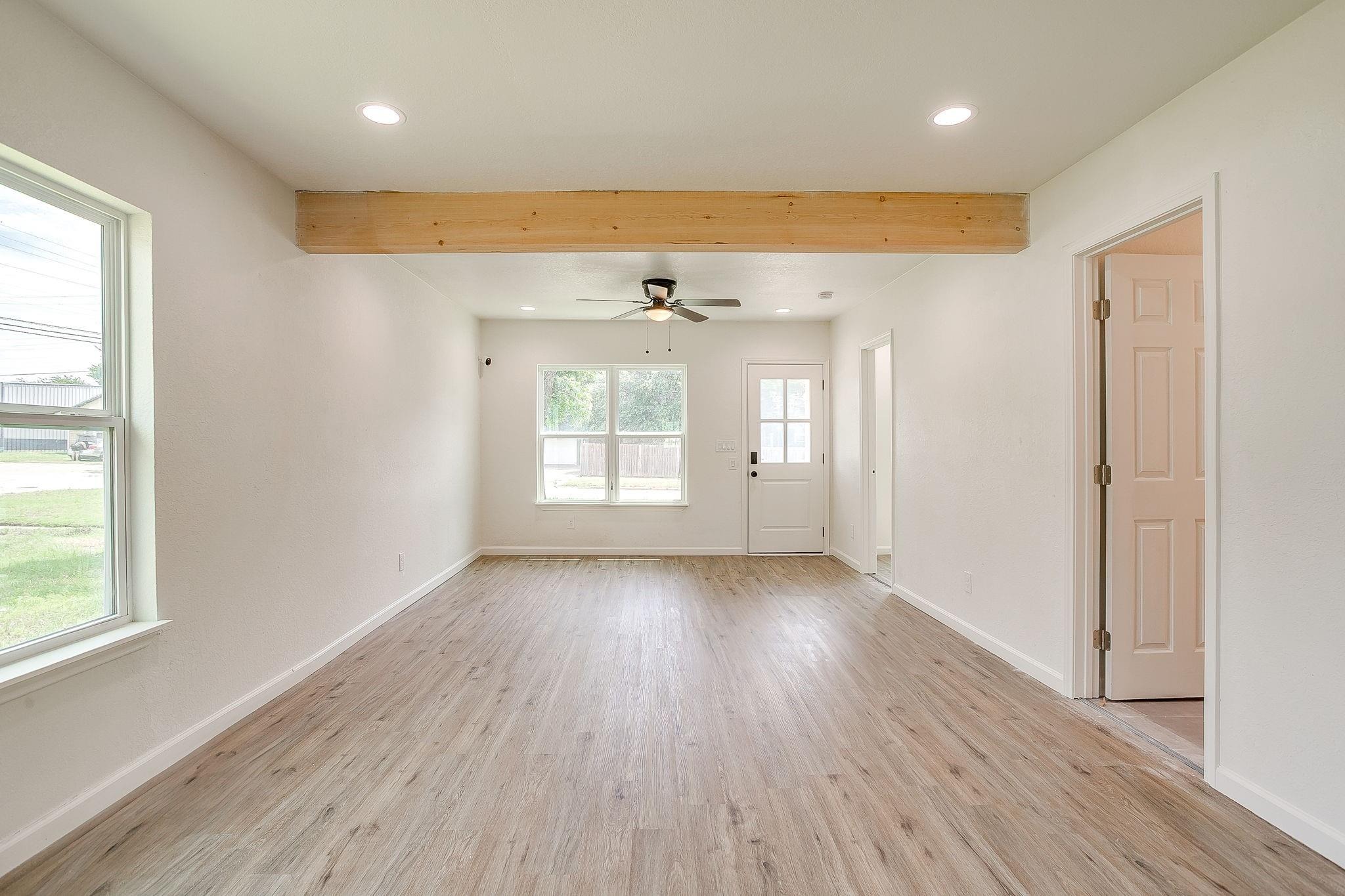 Virginia St, Graham, TX 76450