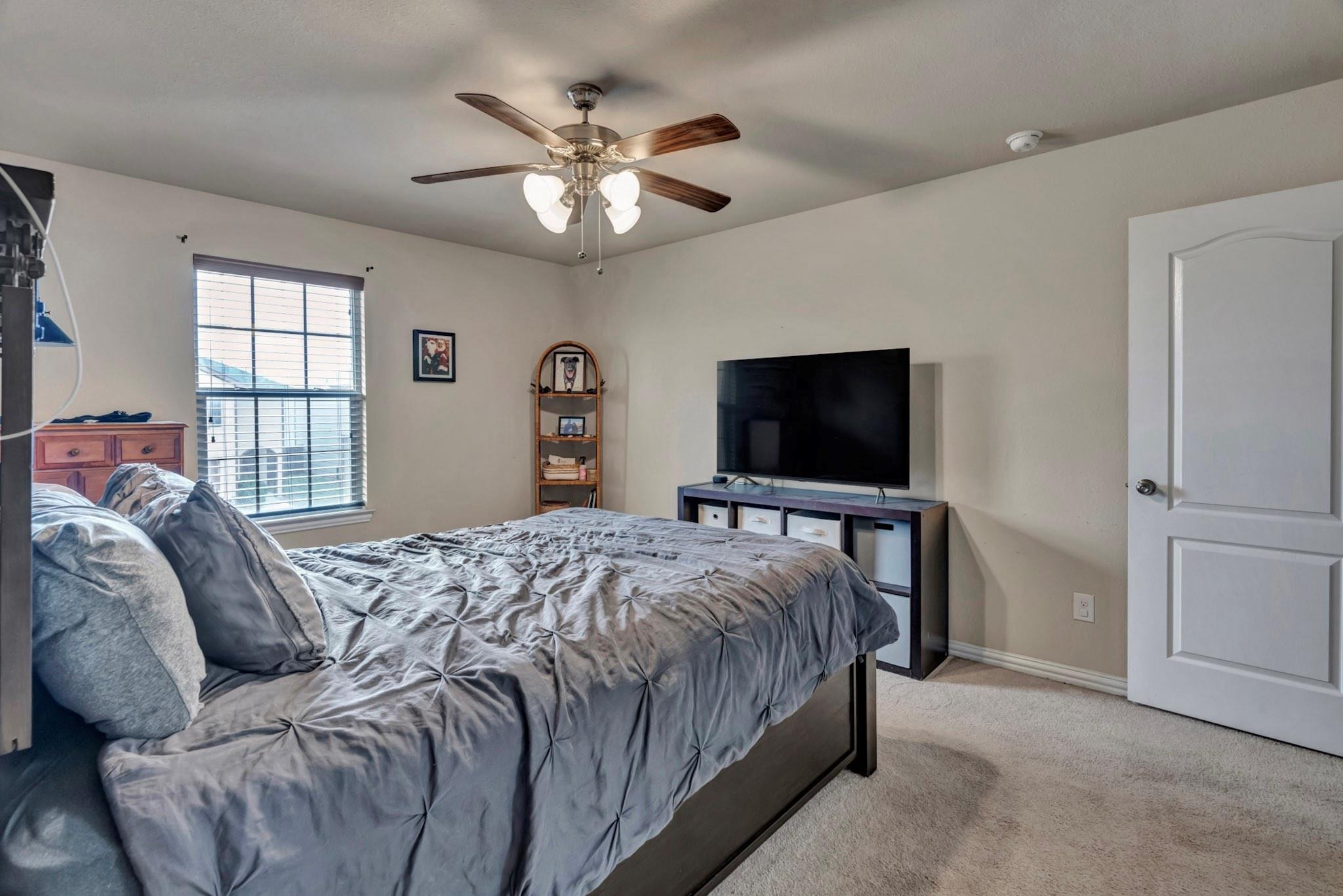 Sierra Estate Trl, Fort Worth, TX 76119