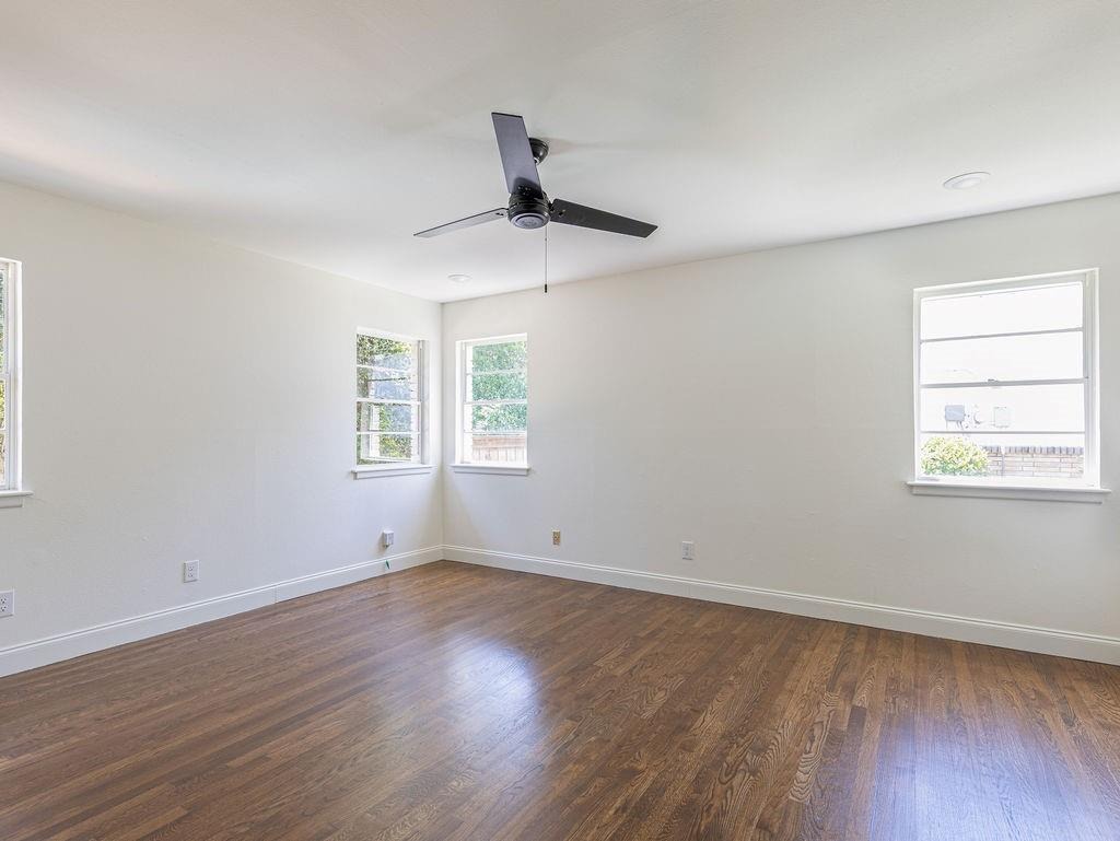 Hildring Dr, Fort Worth, TX 76109 #1