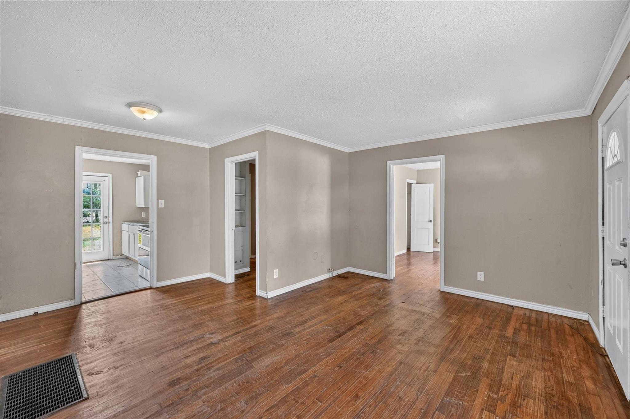 Winfield Ave, Fort Worth, TX 76109 #1