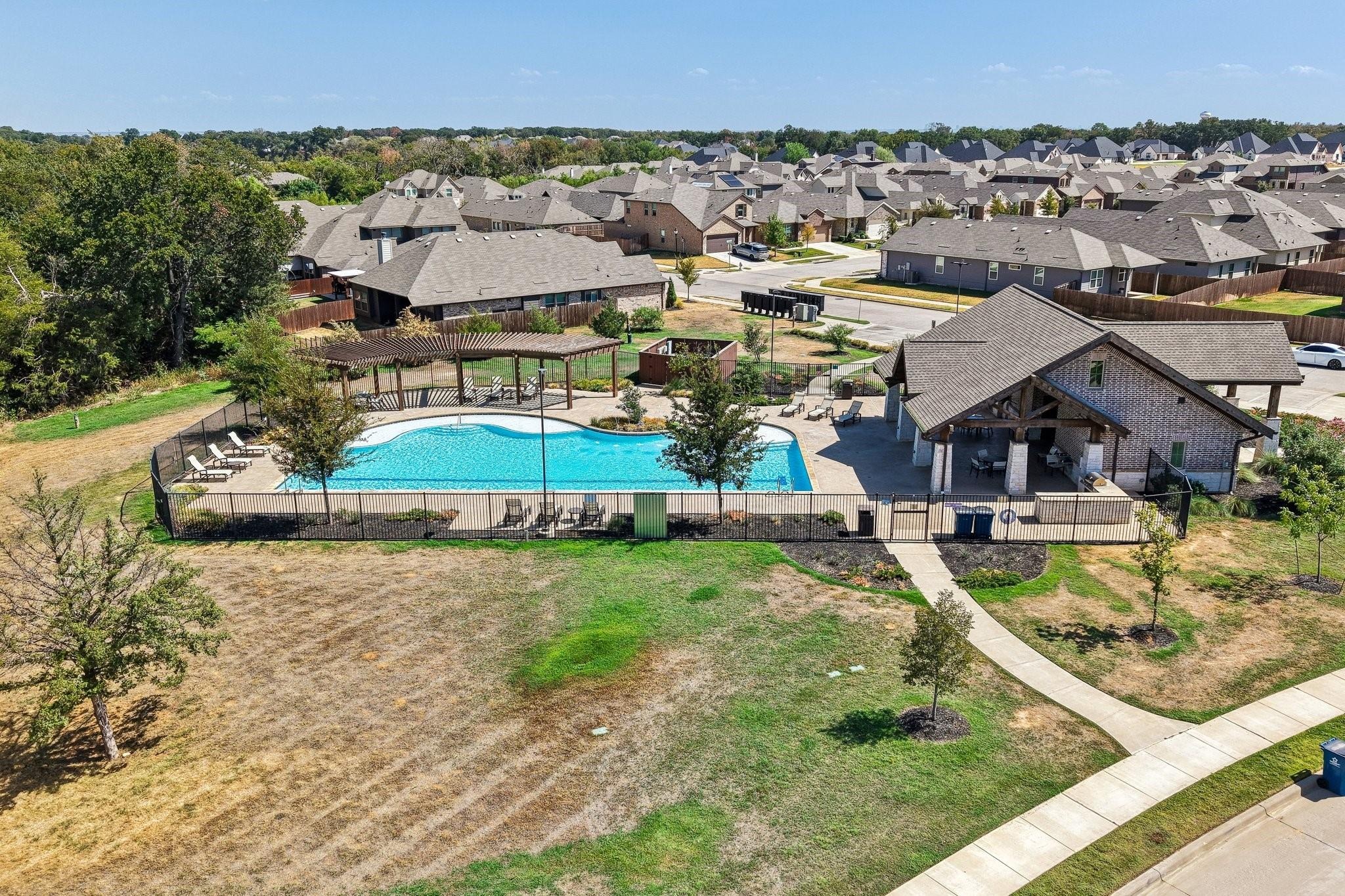 King St, Aubrey, TX 76227