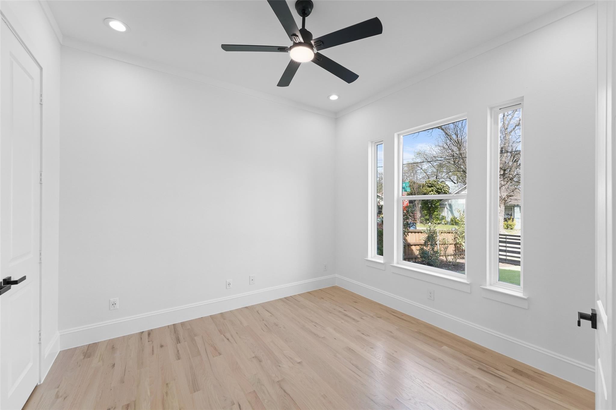 Buckalew St, Dallas, TX 75208
