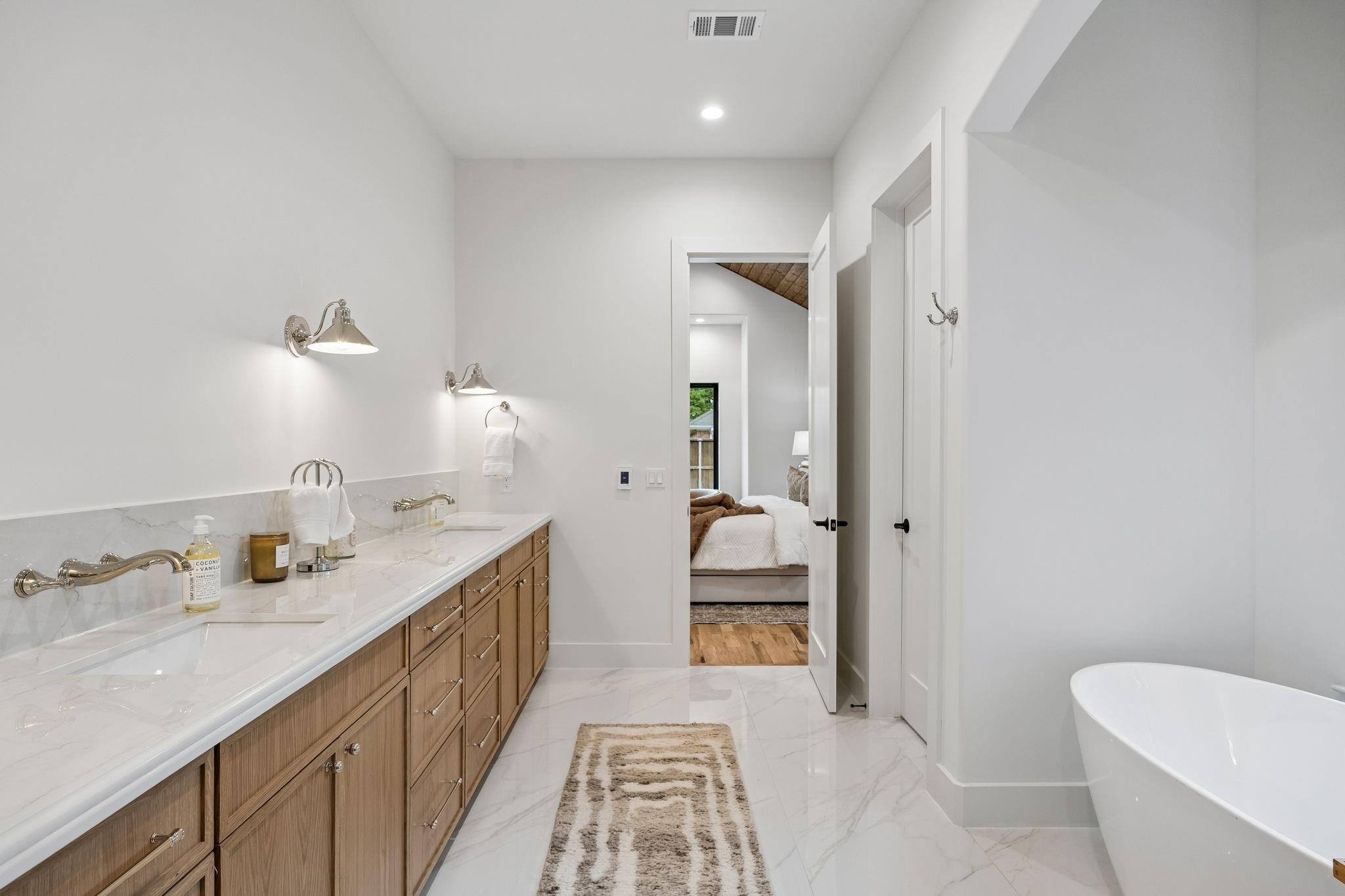 Middle Cove Dr, Dallas, TX 75248 #1