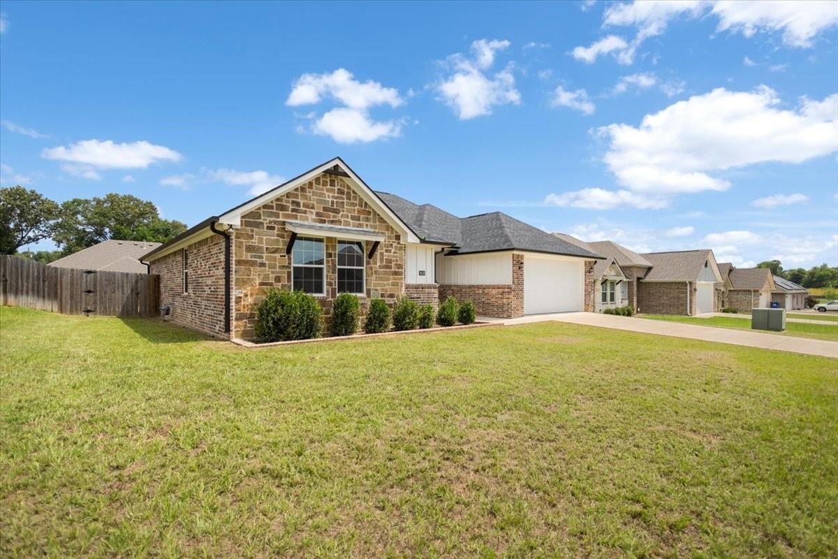Hay Meadow Dr, Winona, TX 75792