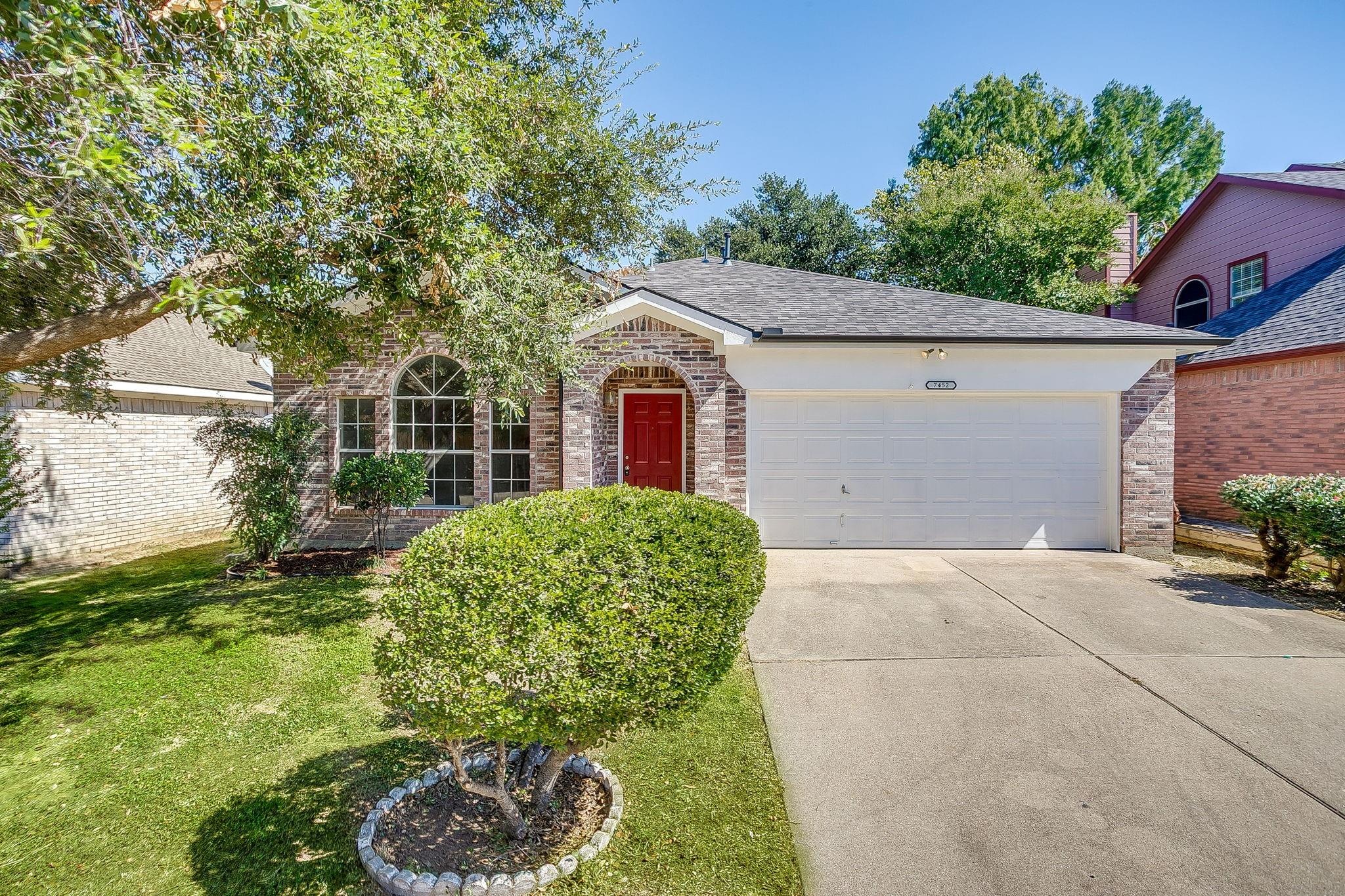 Blackthorn Dr, Fort Worth, TX 76137