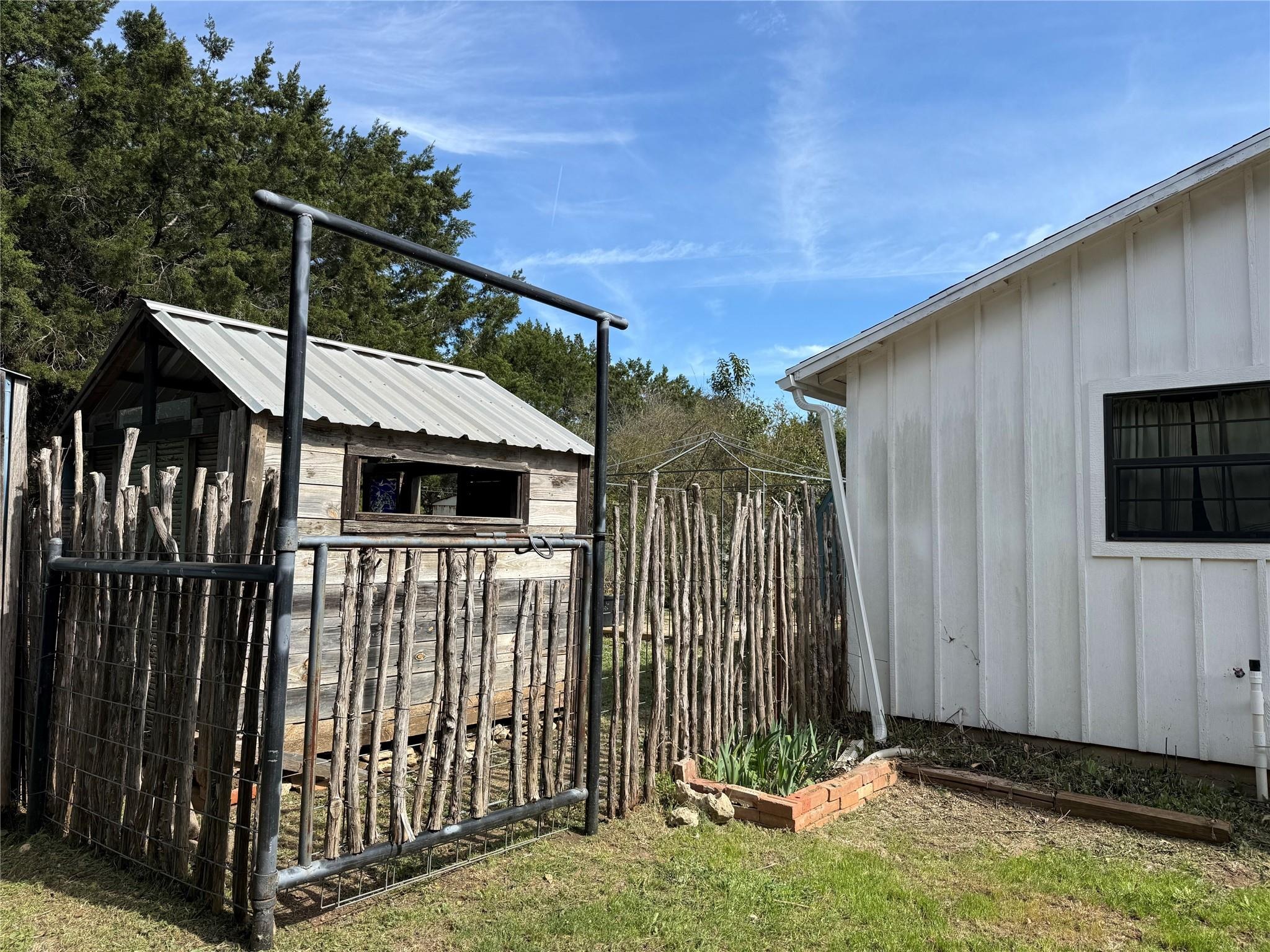Tobacco Rd, Whitney, TX 76692 #1