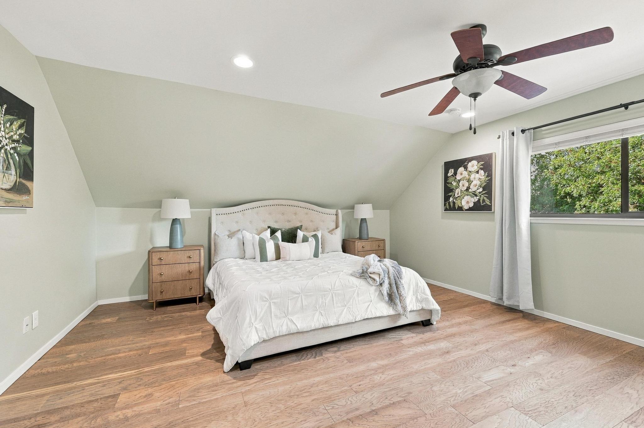 Crown Shore Dr, Dallas, TX 75244