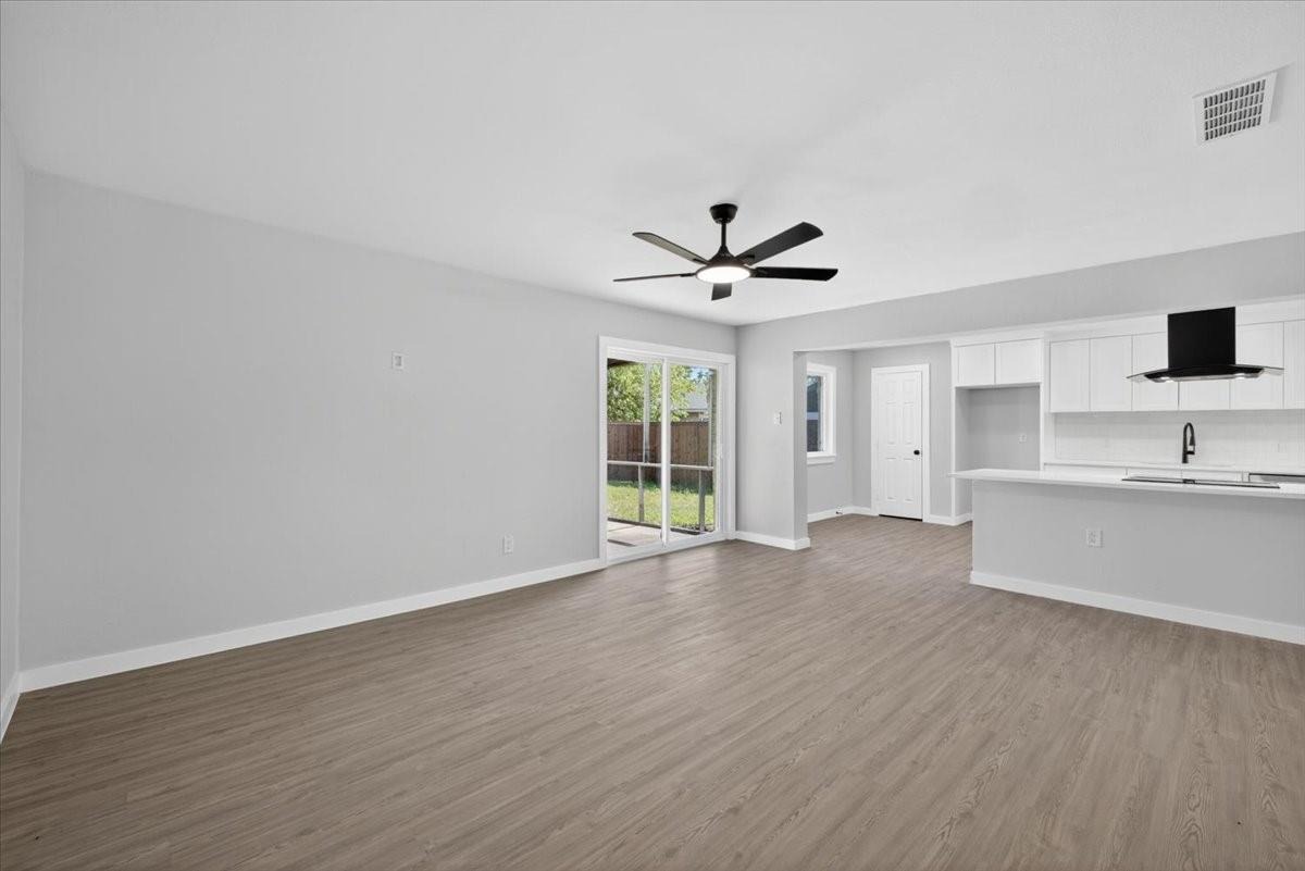 Huntington Dr, Lewisville, TX 75067 #1